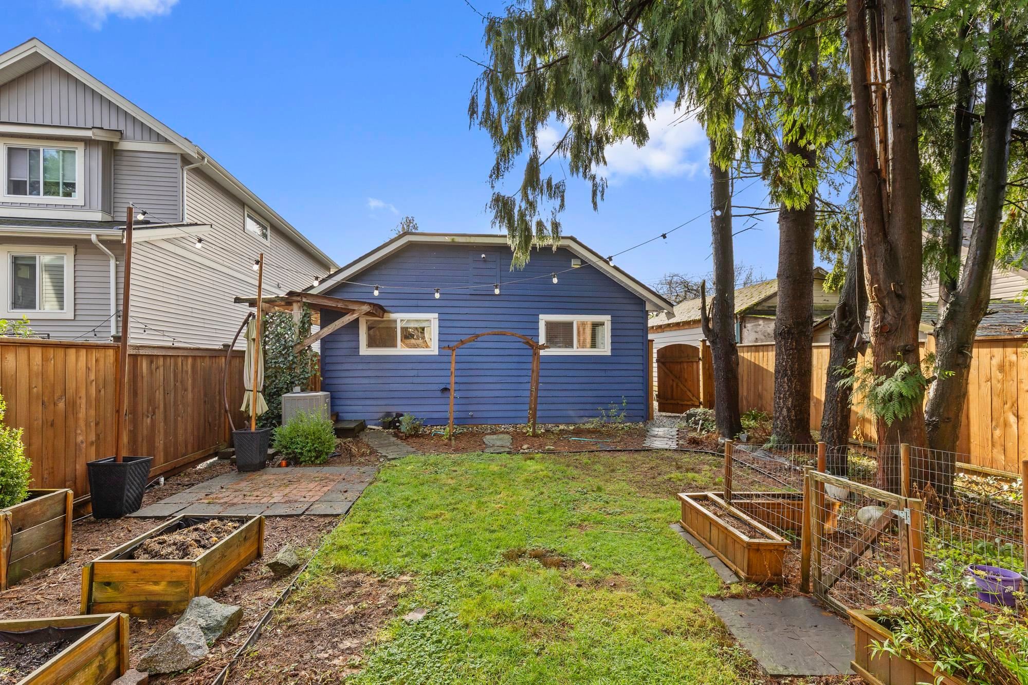 









32931


1st

Avenue,
Mission,




BC
V2V 1E9

