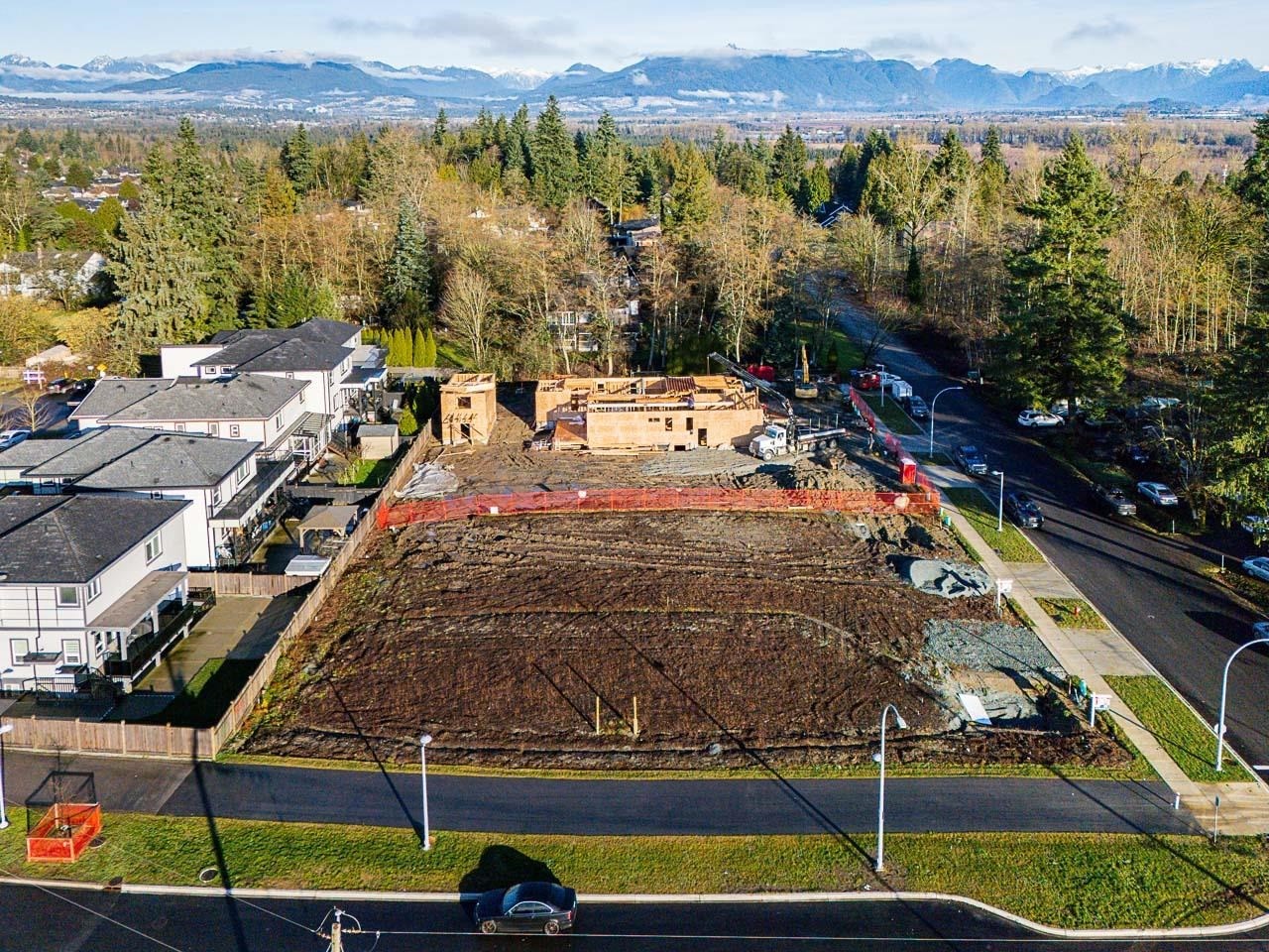 









10017


173

Street,
Surrey,







BC
V4N 4H6

