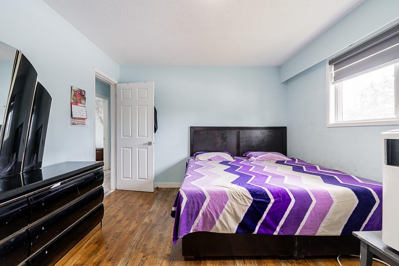 









10040


128

Street,
Surrey,




BC
V5N 5K7

