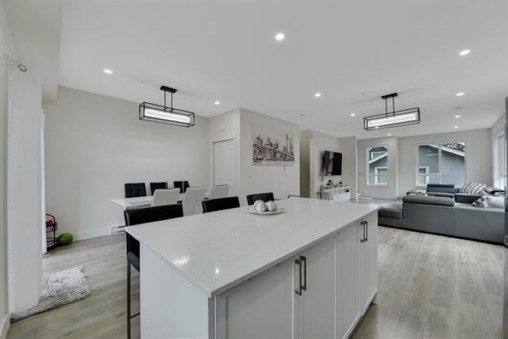 









12830


62

Avenue, 27,
Surrey,




BC
V3X 0K8

