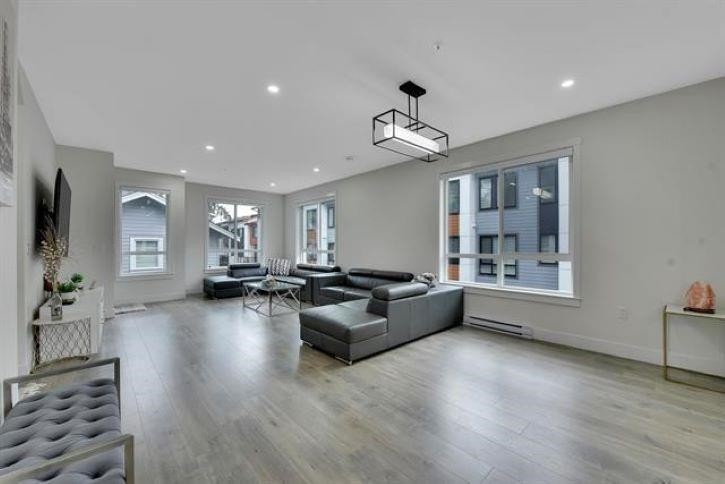 









12830


62

Avenue, 27,
Surrey,




BC
V3X 0K8

