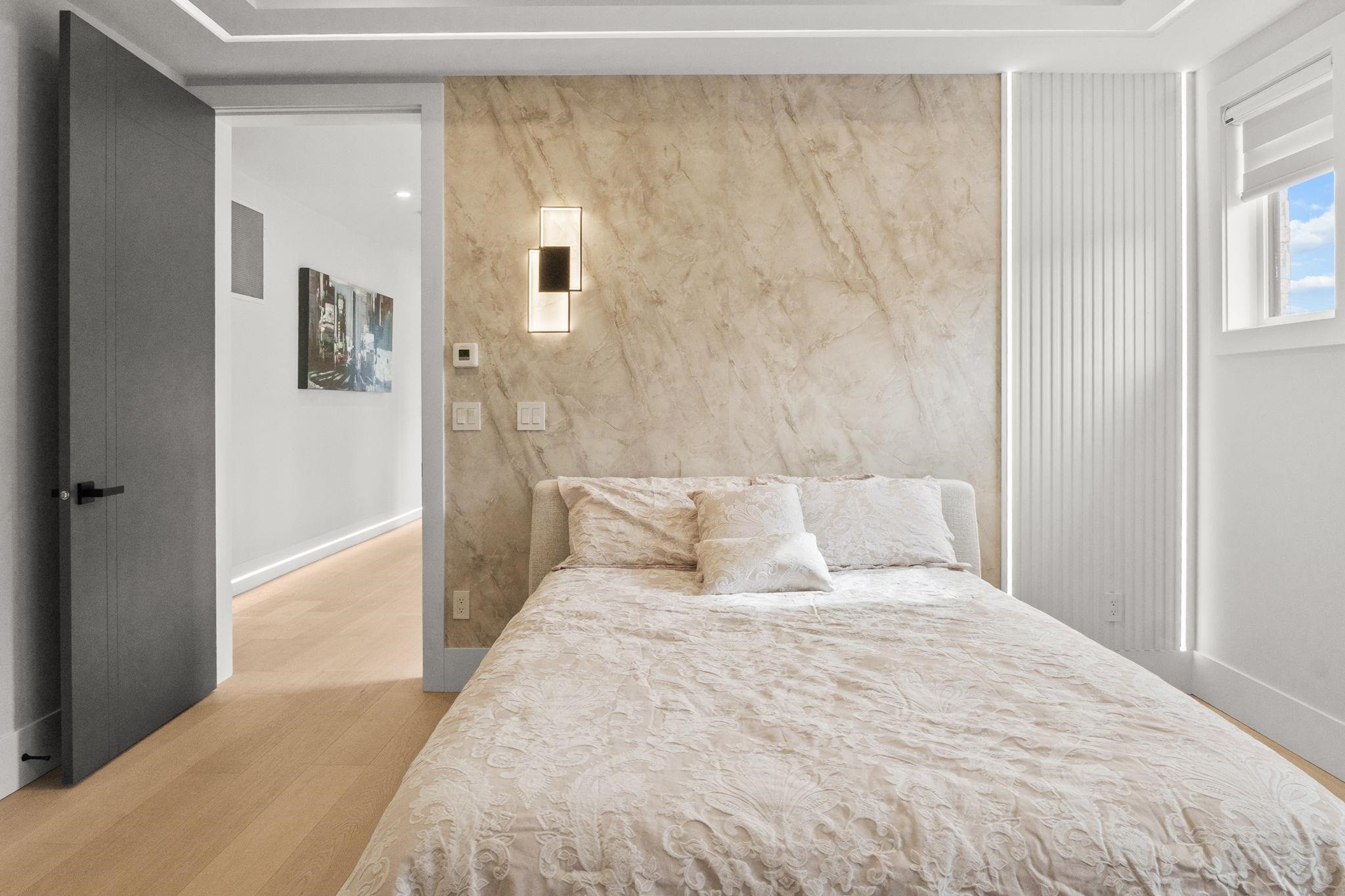 









7814


167a

Street,
Surrey,




BC
V4N 0L9

