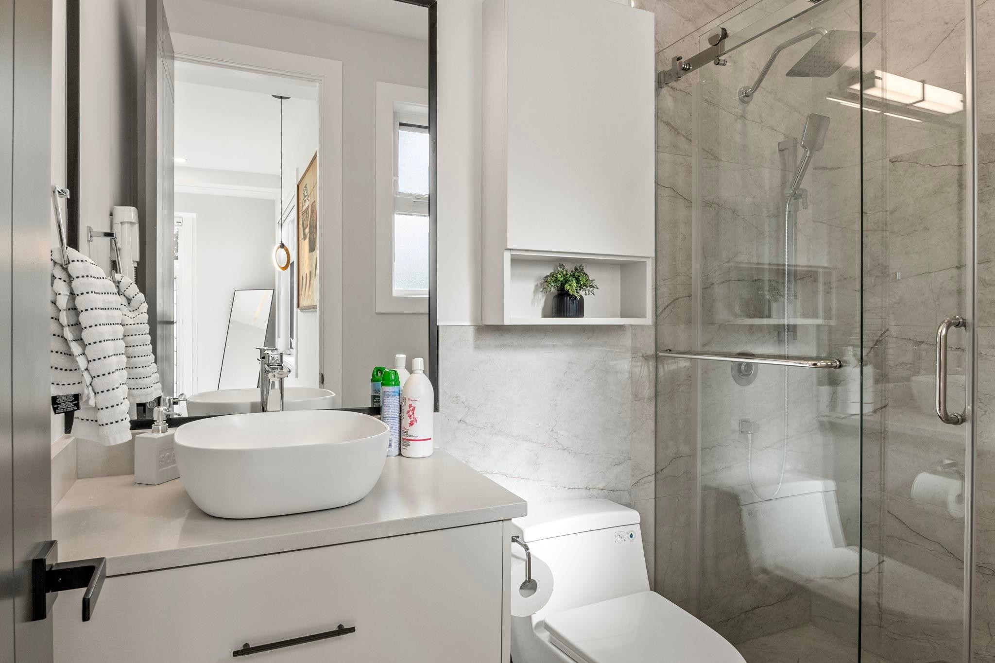 









7814


167a

Street,
Surrey,




BC
V4N 0L9

