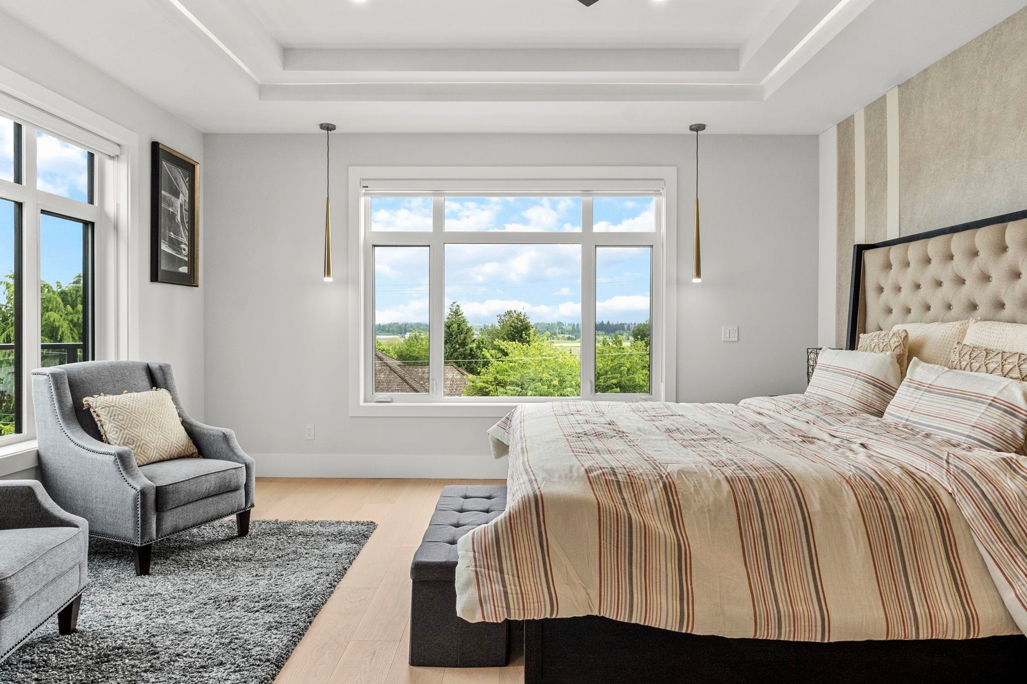 









7814


167a

Street,
Surrey,




BC
V4N 0L9

