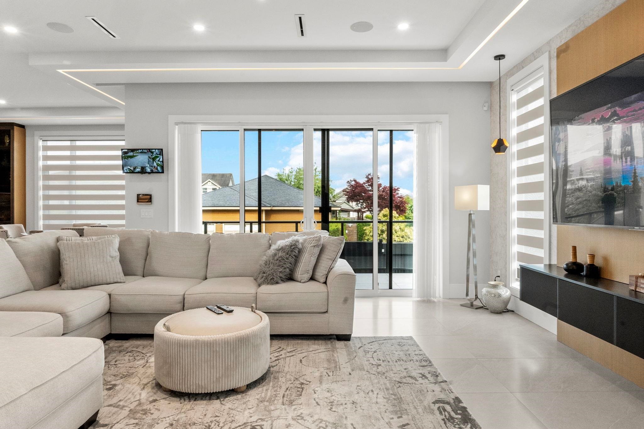 









7814


167a

Street,
Surrey,




BC
V4N 0L9

