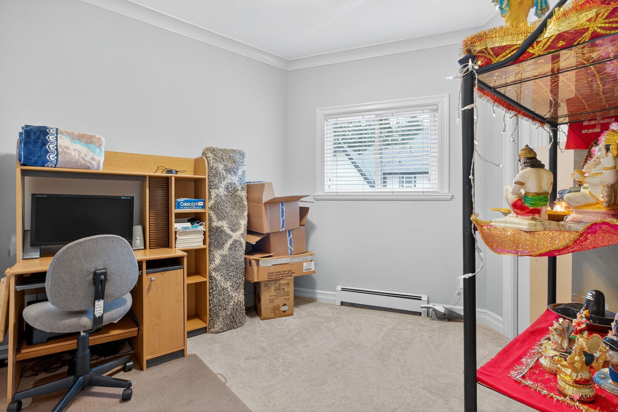 









6418


137a

Street,
Surrey,




BC
V3W 1S6

