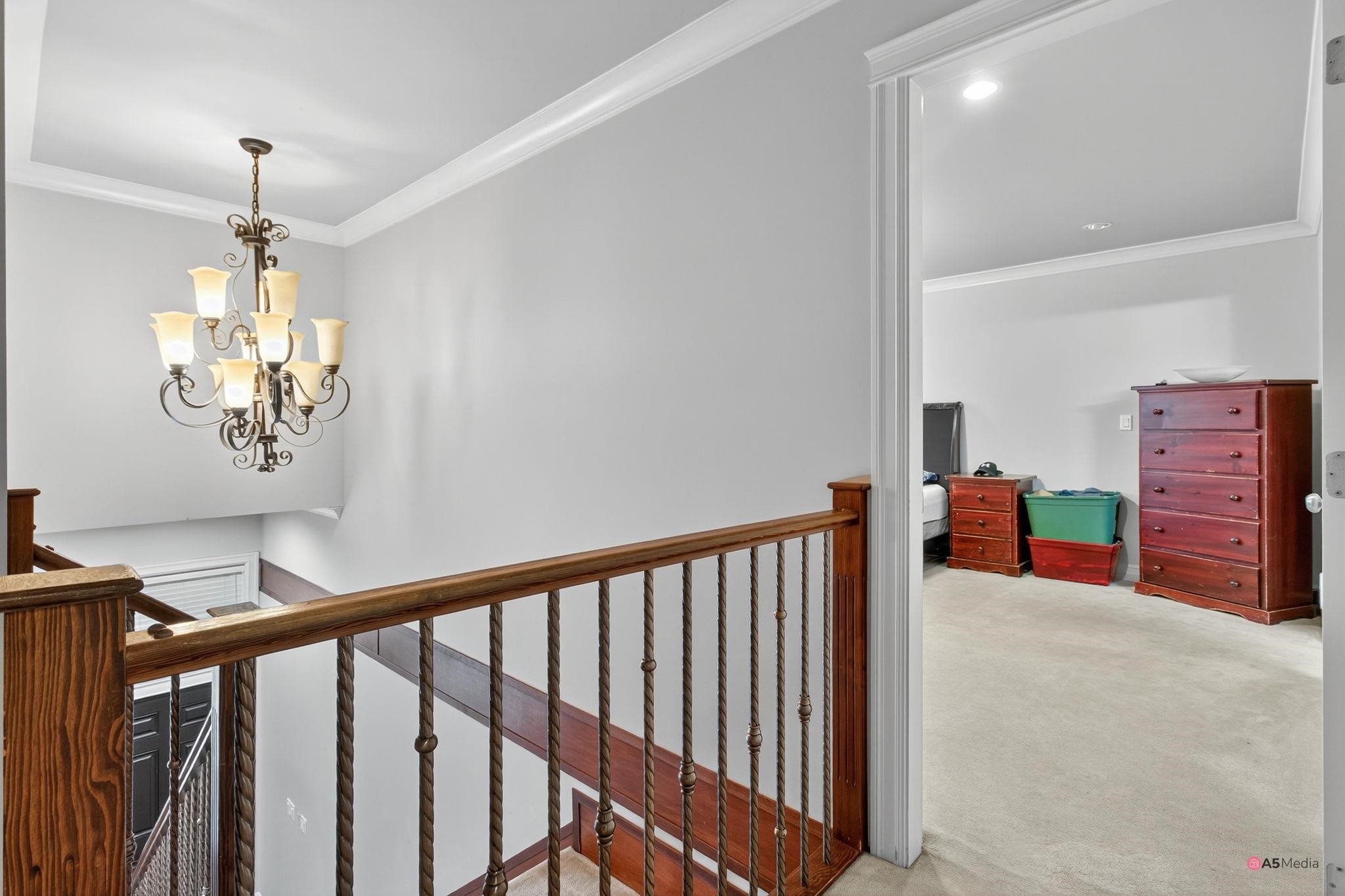 









6418


137a

Street,
Surrey,




BC
V3W 1S6

