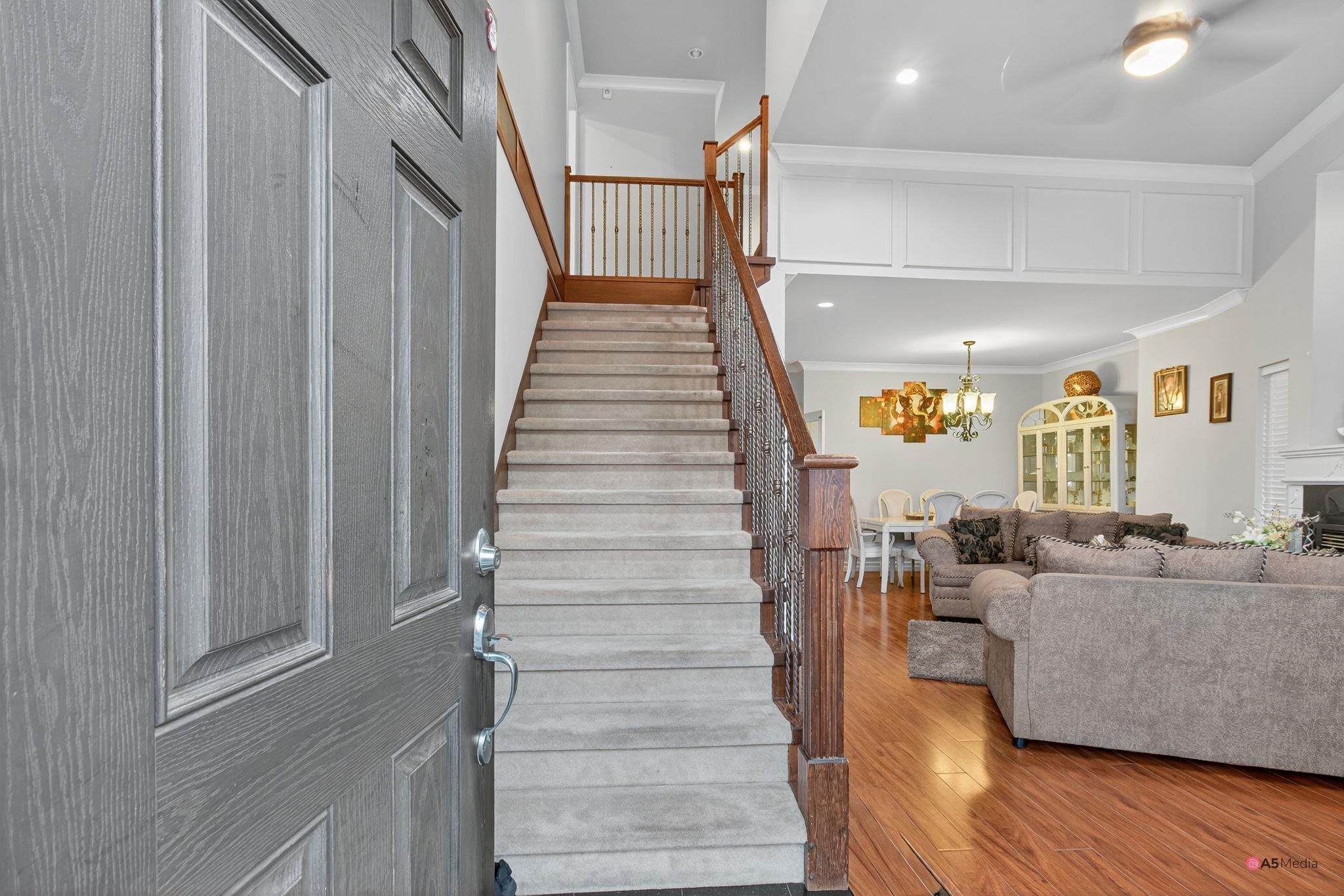 









6418


137a

Street,
Surrey,




BC
V3W 1S6

