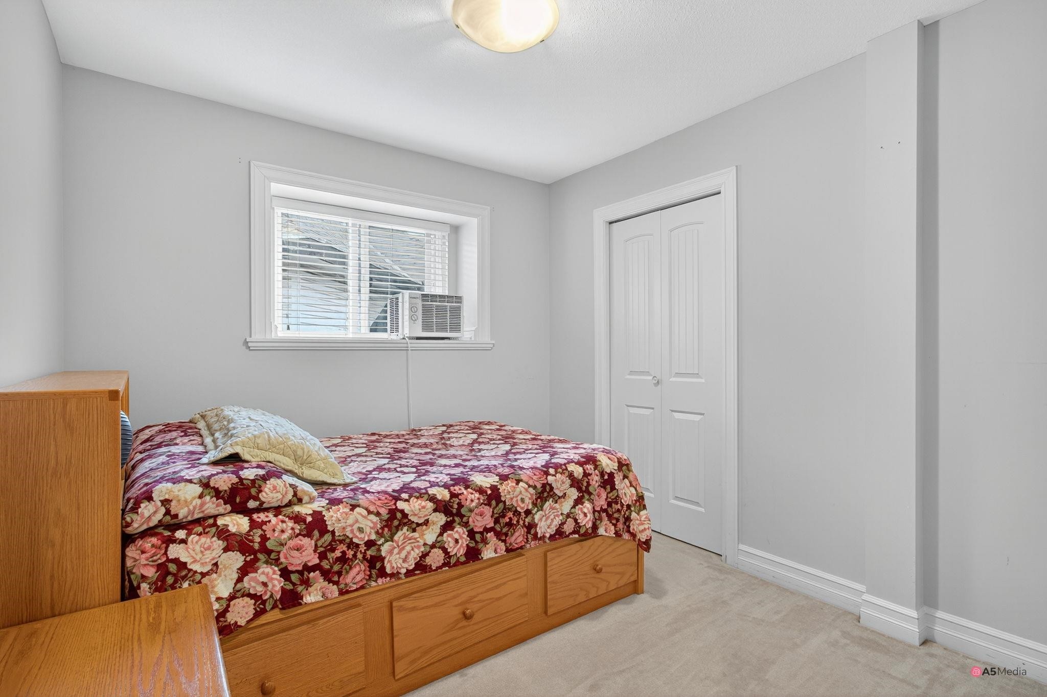 









6418


137a

Street,
Surrey,




BC
V3W 1S6

