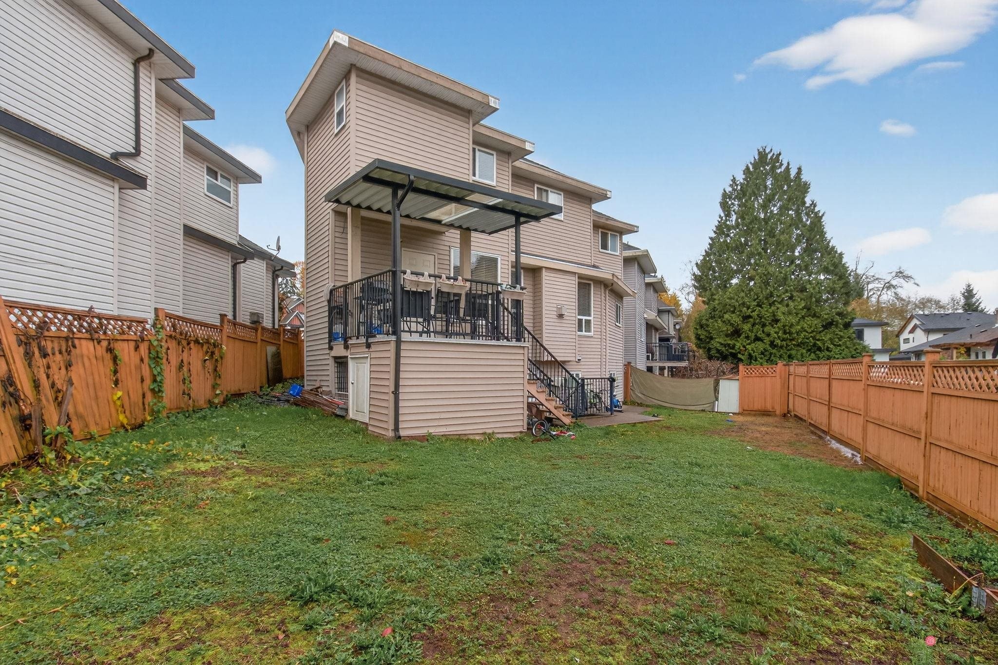 









6418


137a

Street,
Surrey,




BC
V3W 1S6

