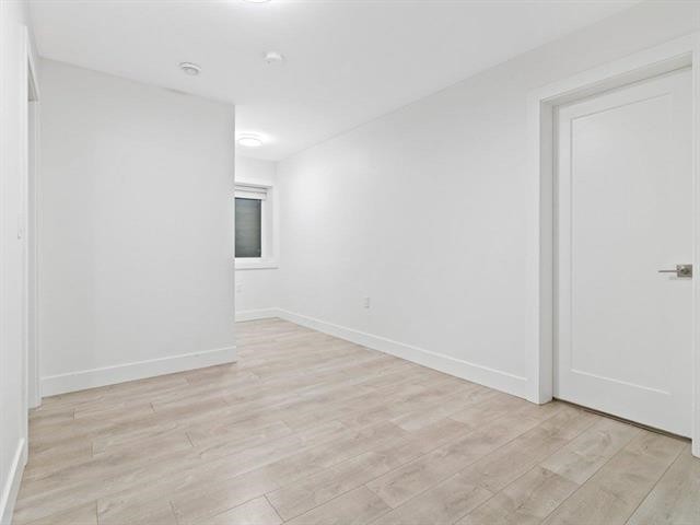 









17030


79a

Avenue,
Surrey,




BC
V4N 0C6

