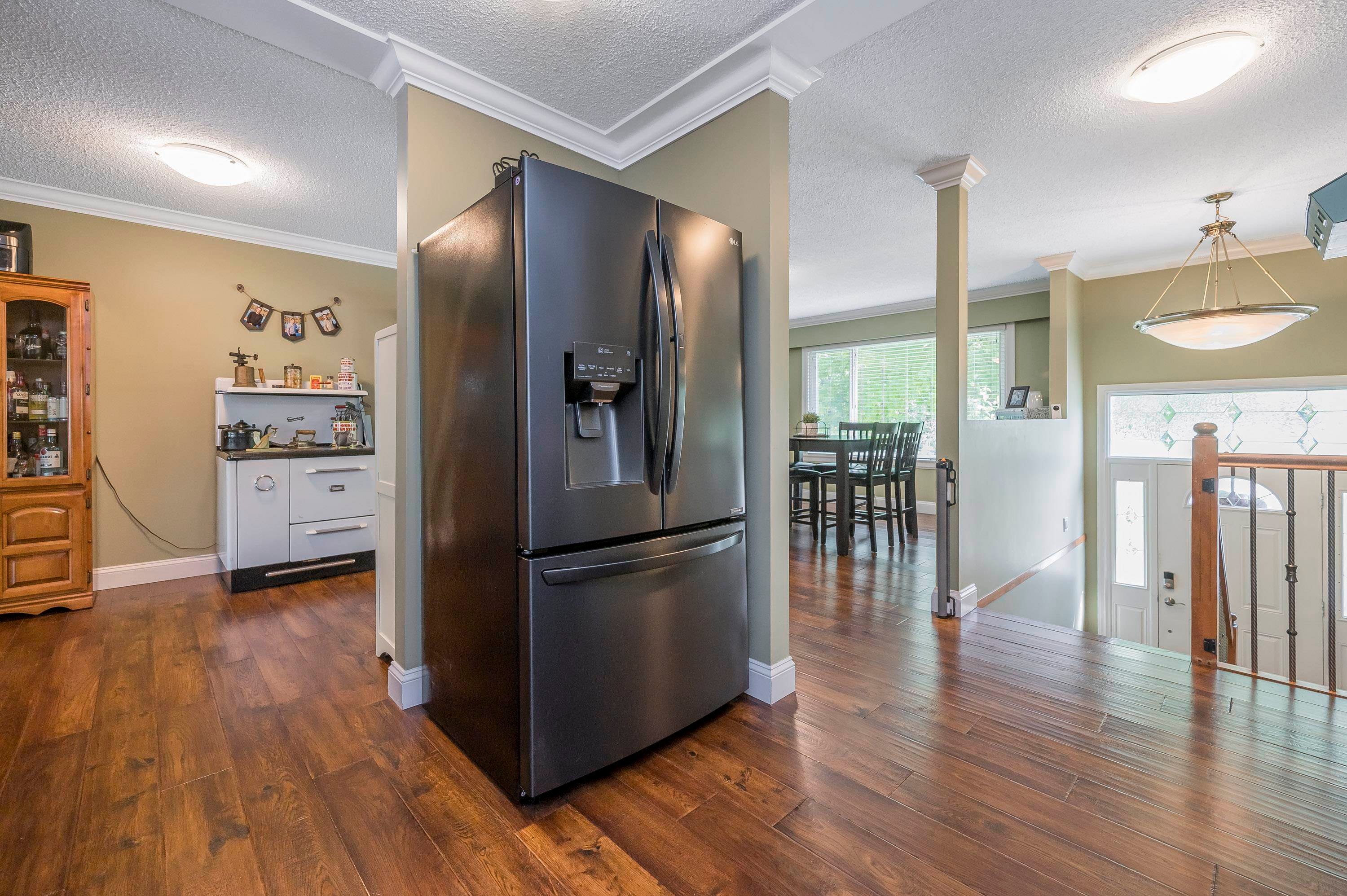 









25035


10

Avenue,
Langley,




BC
V4W 2S7

