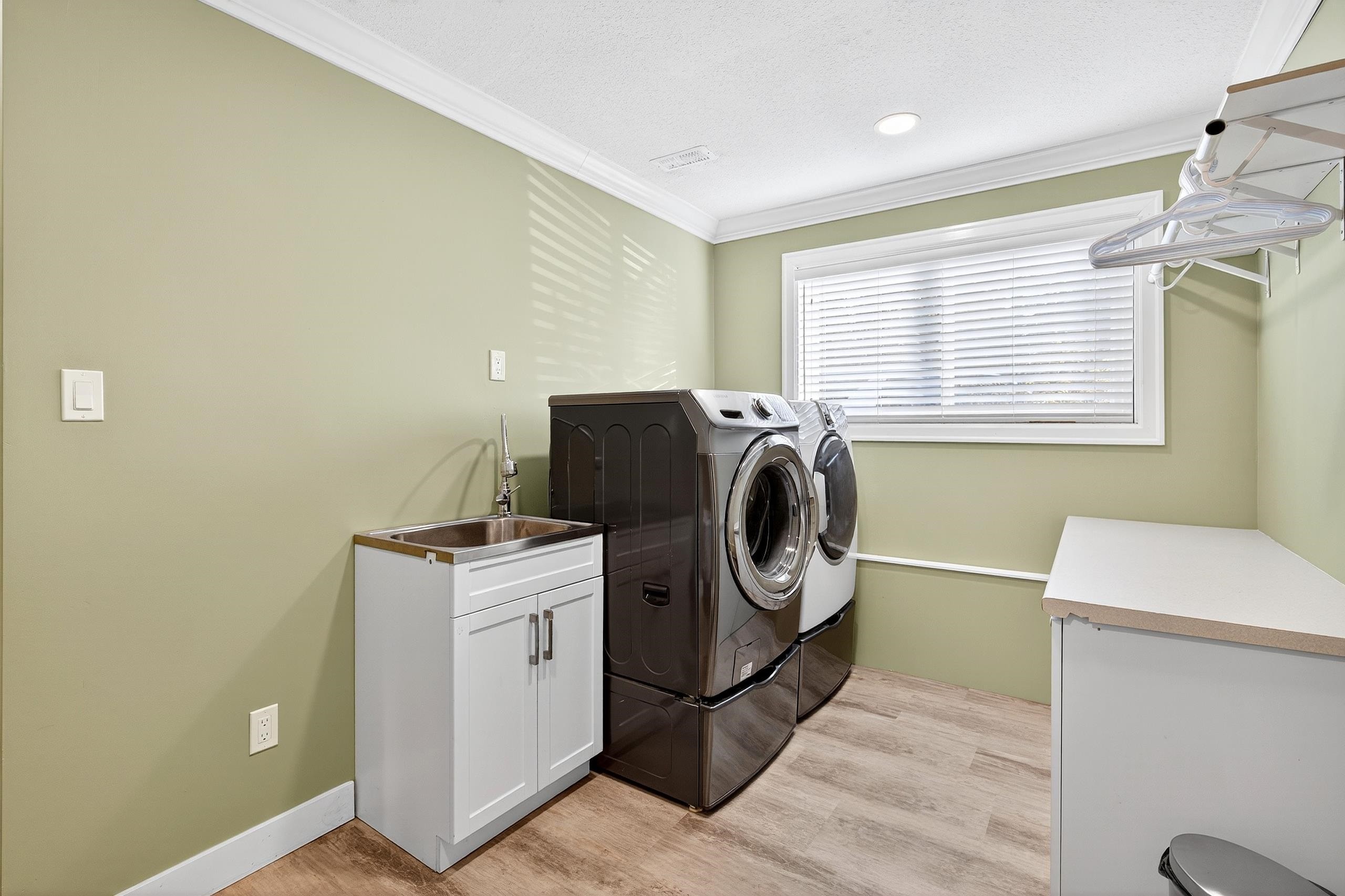 









25035


10

Avenue,
Langley,




BC
V4W 2S7

