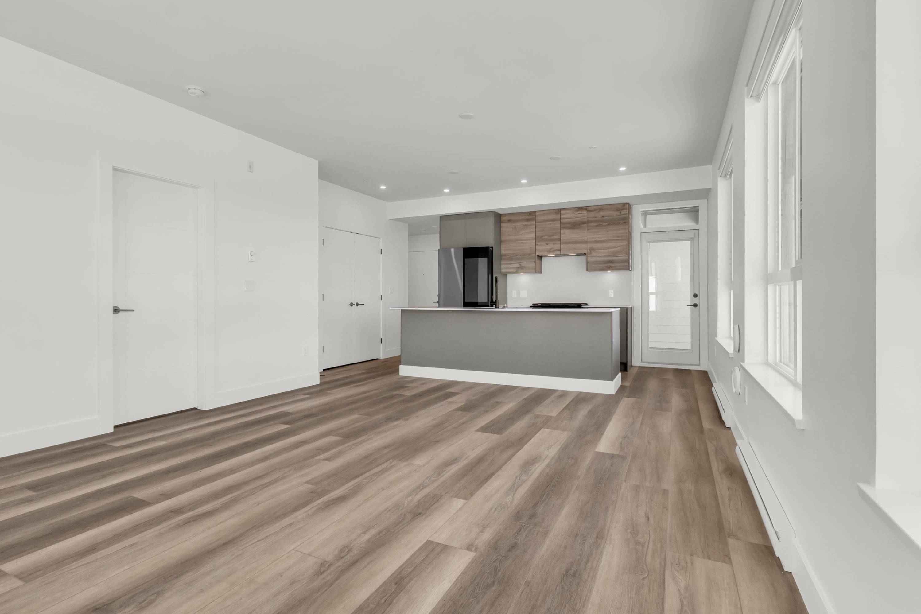 









30494


Cardinal

Avenue, 511,
Abbotsford,




BC
V2T 0M1

