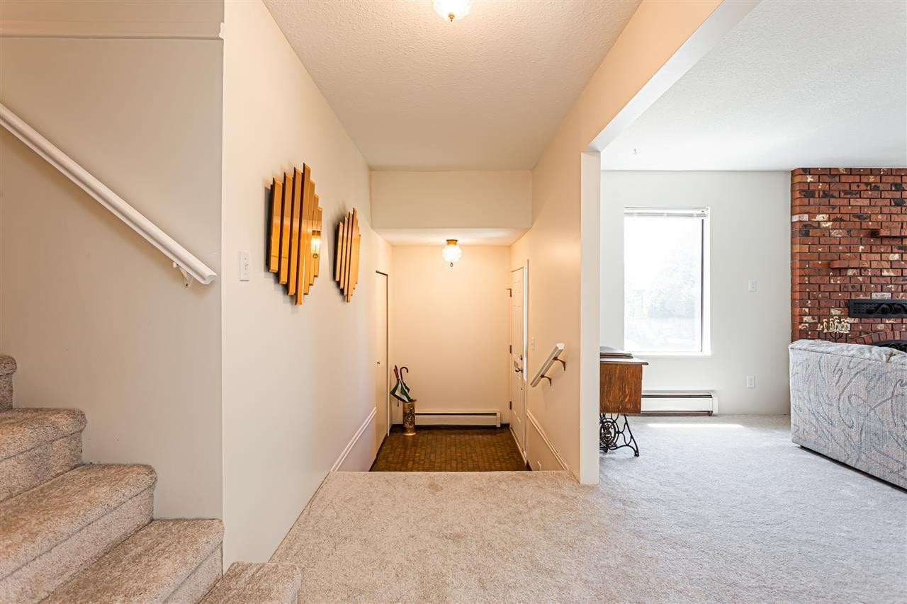 









9092


Hardy

Road,
Delta,




BC
V4C 7V9

