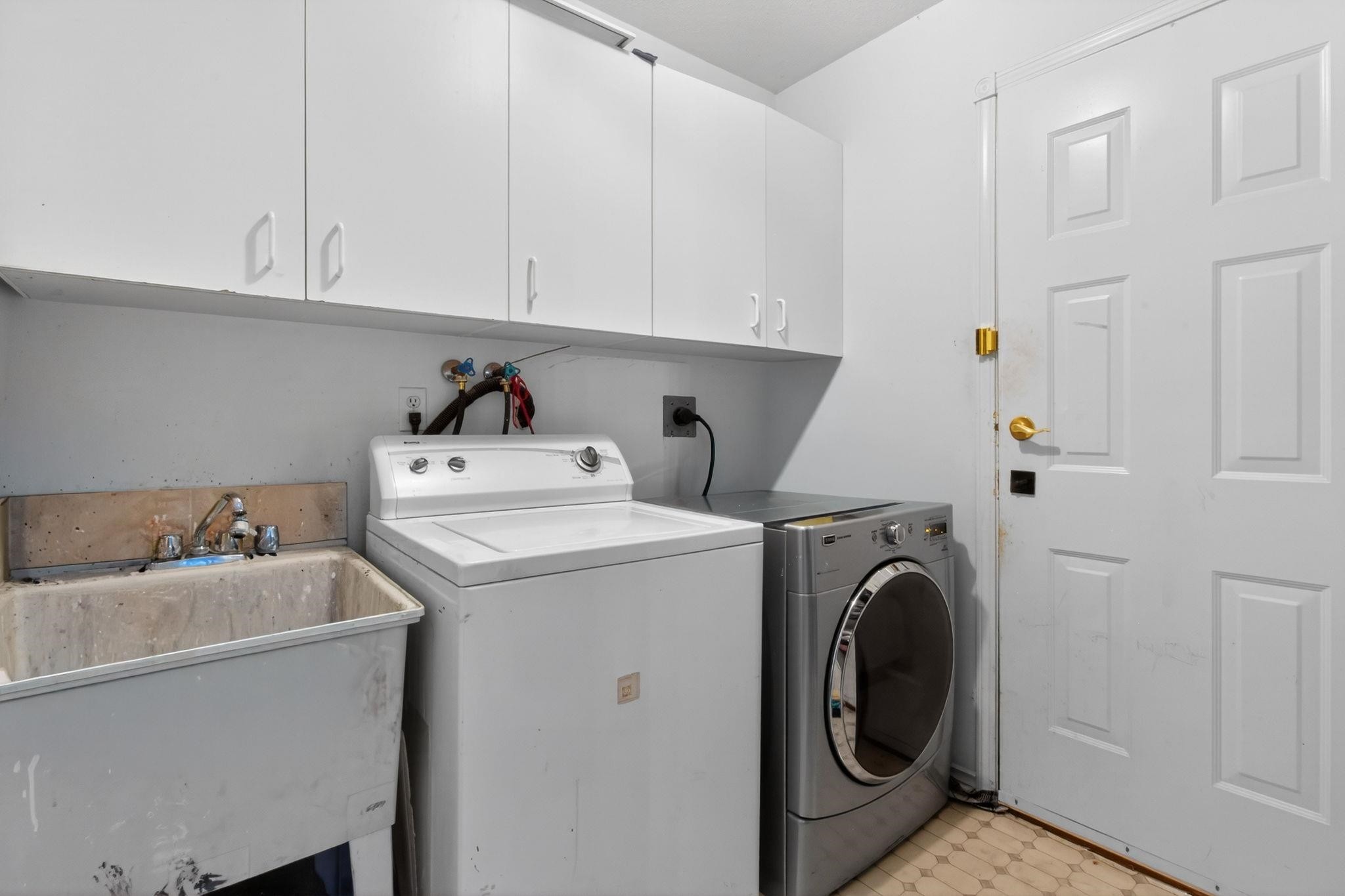 









7903


164

Street,
Surrey,




BC
V4N 0M6

