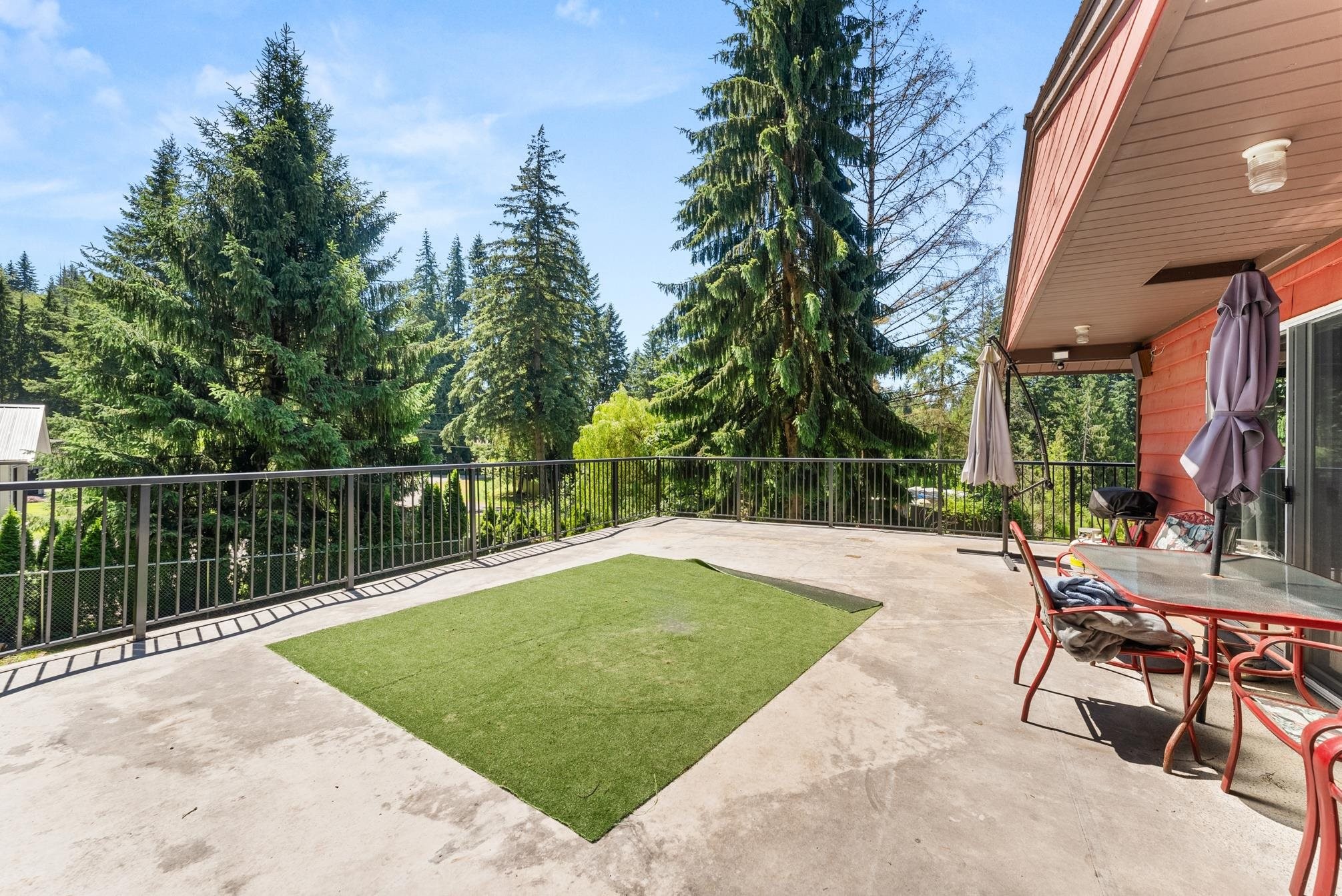 









194


Clovermeadow

Crescent,
Langley,




BC
V2Z 2R1

