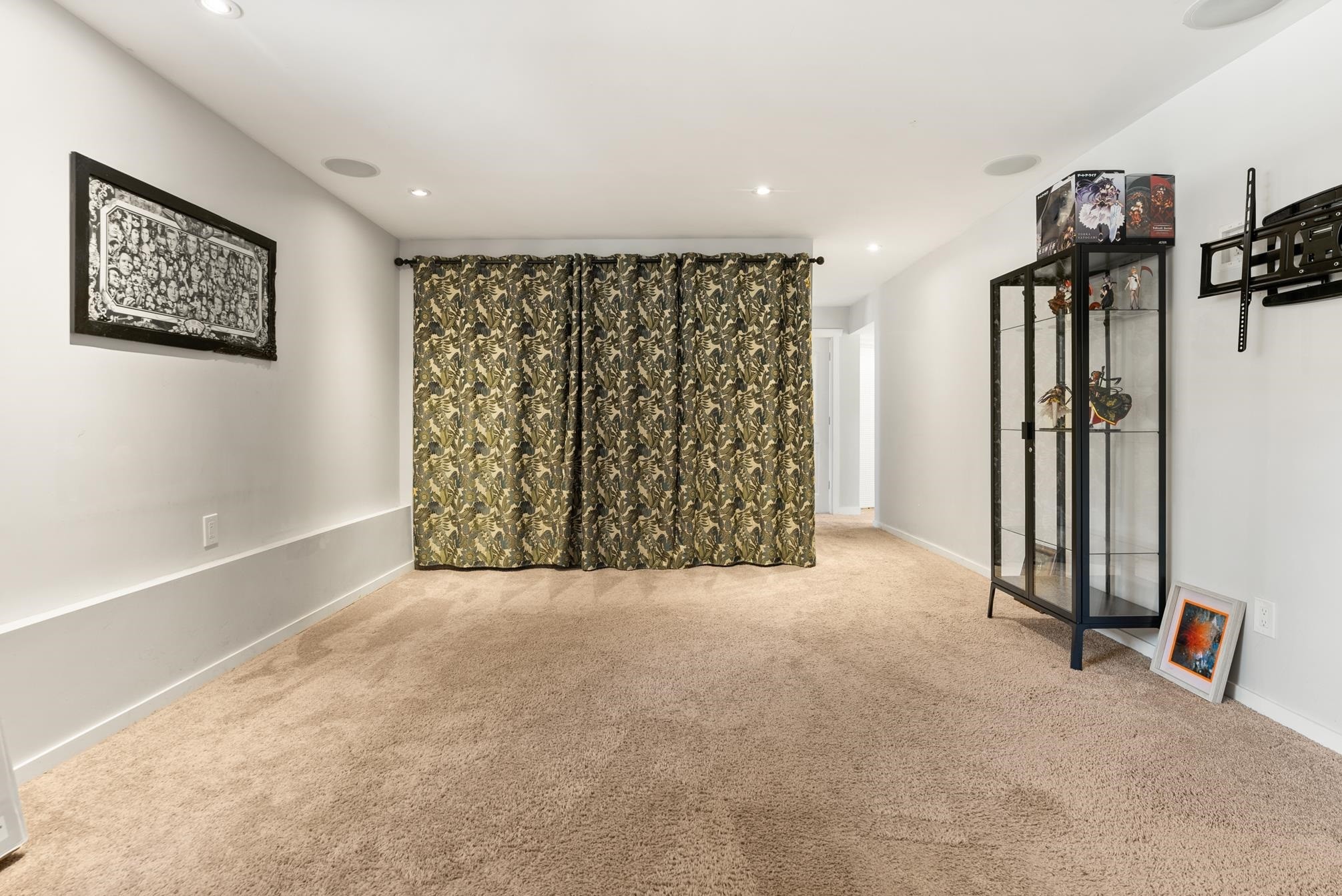 









194


Clovermeadow

Crescent,
Langley,




BC
V2Z 2R1

