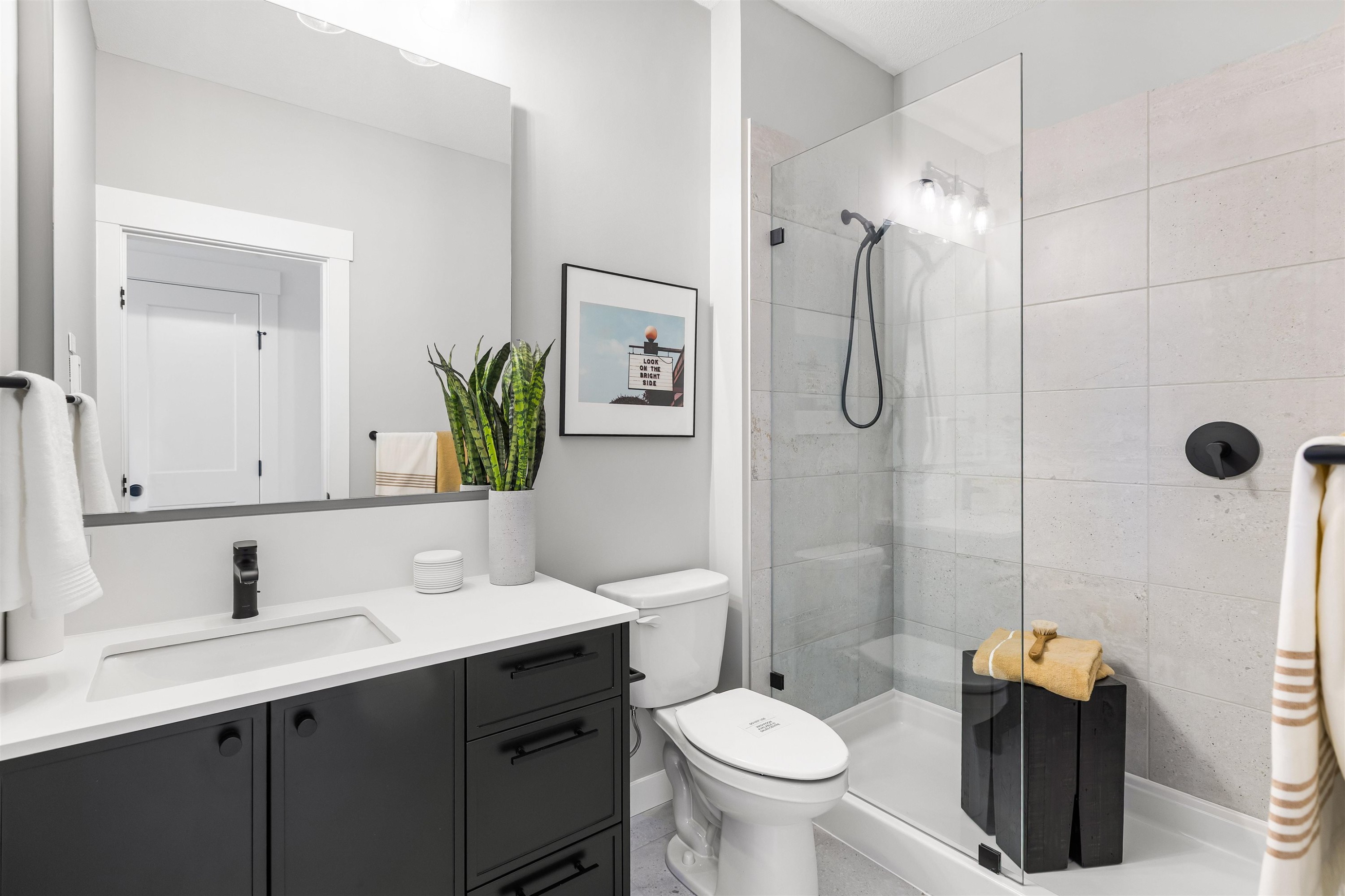 









2886


Montrose

Avenue, 8,
Abbotsford,




BC
V2S 0N7

