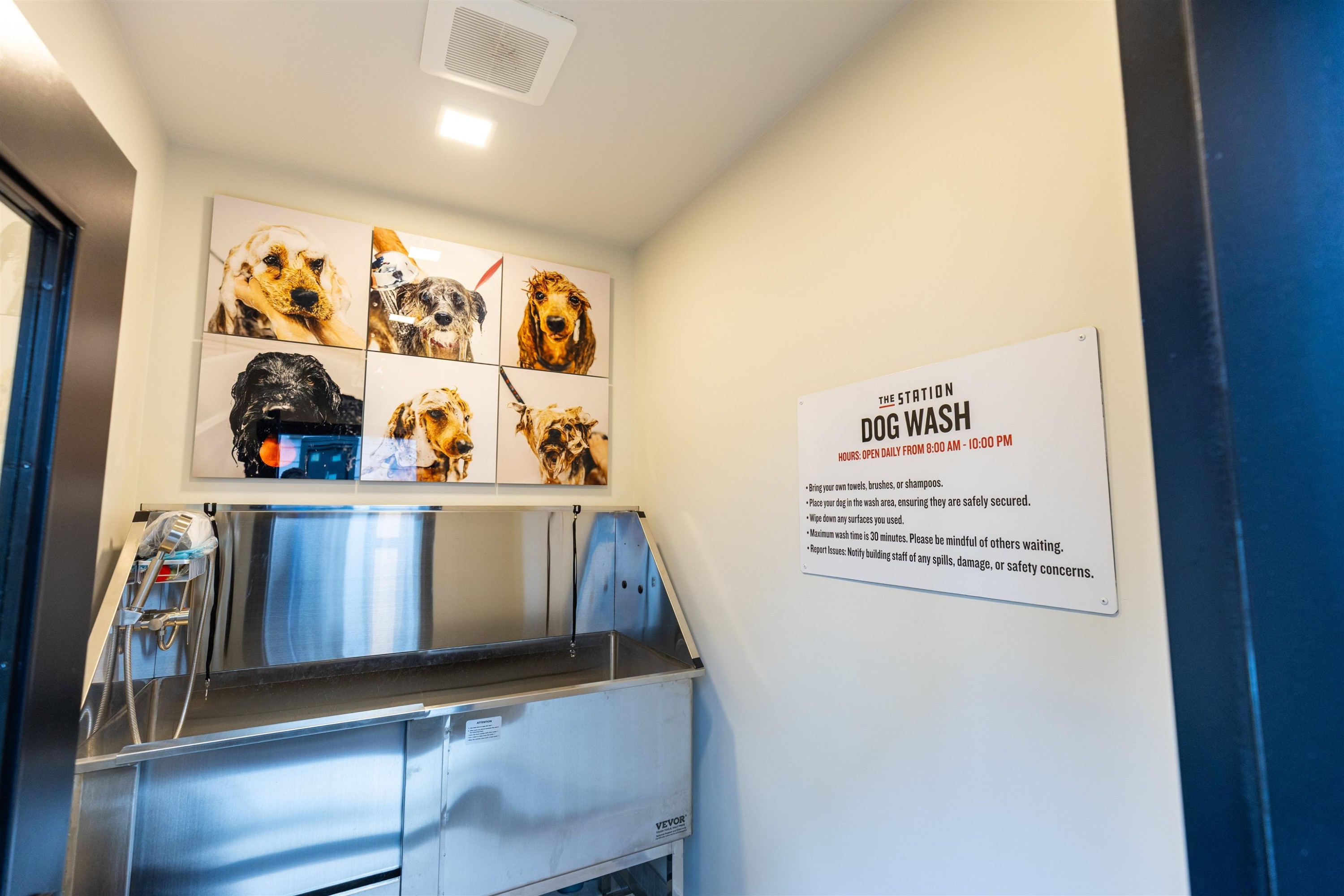 









2886


Montrose

Avenue, 8,
Abbotsford,




BC
V2S 0N7

