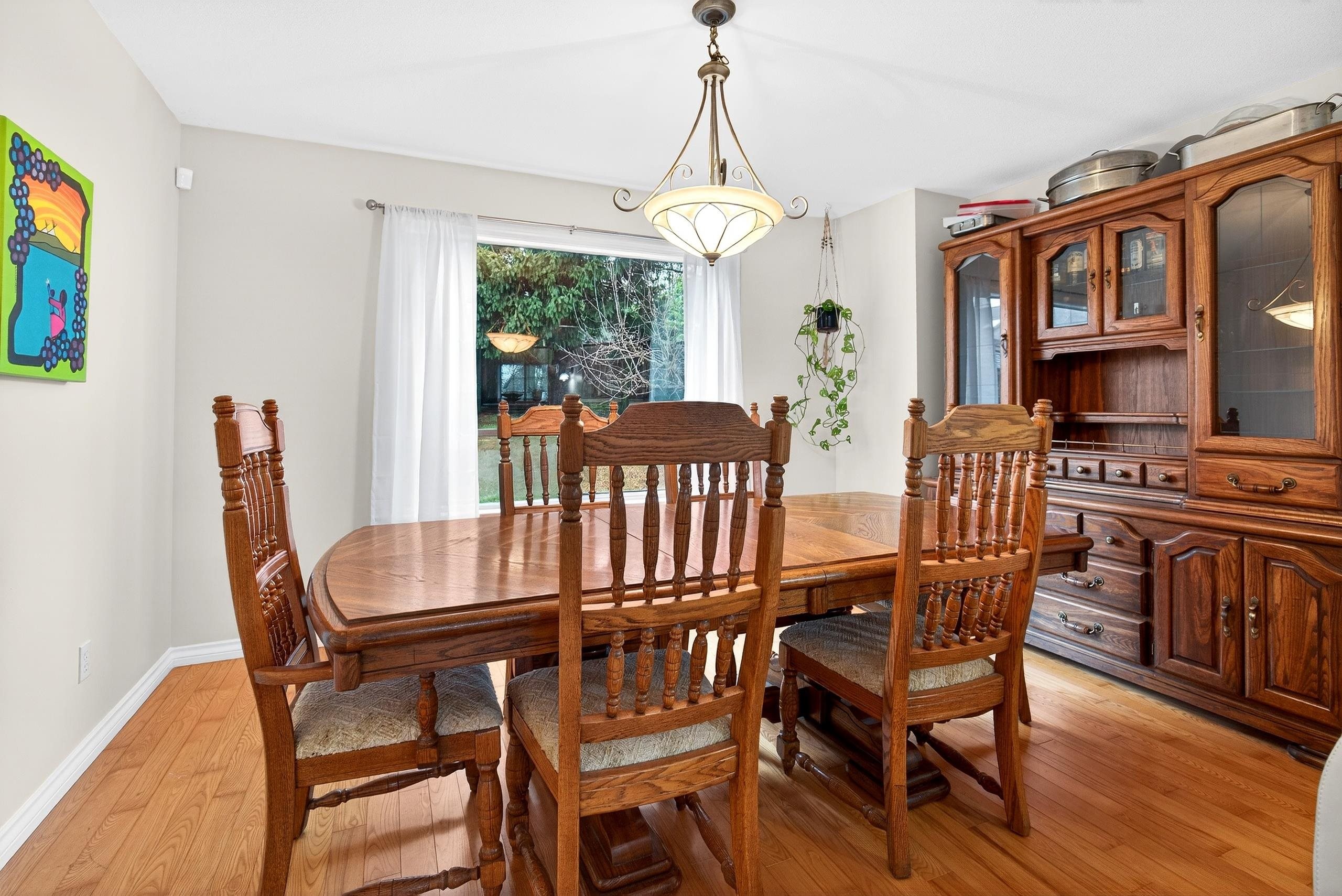 









885


165

Street,
Surrey,




BC
V4A 9C1

