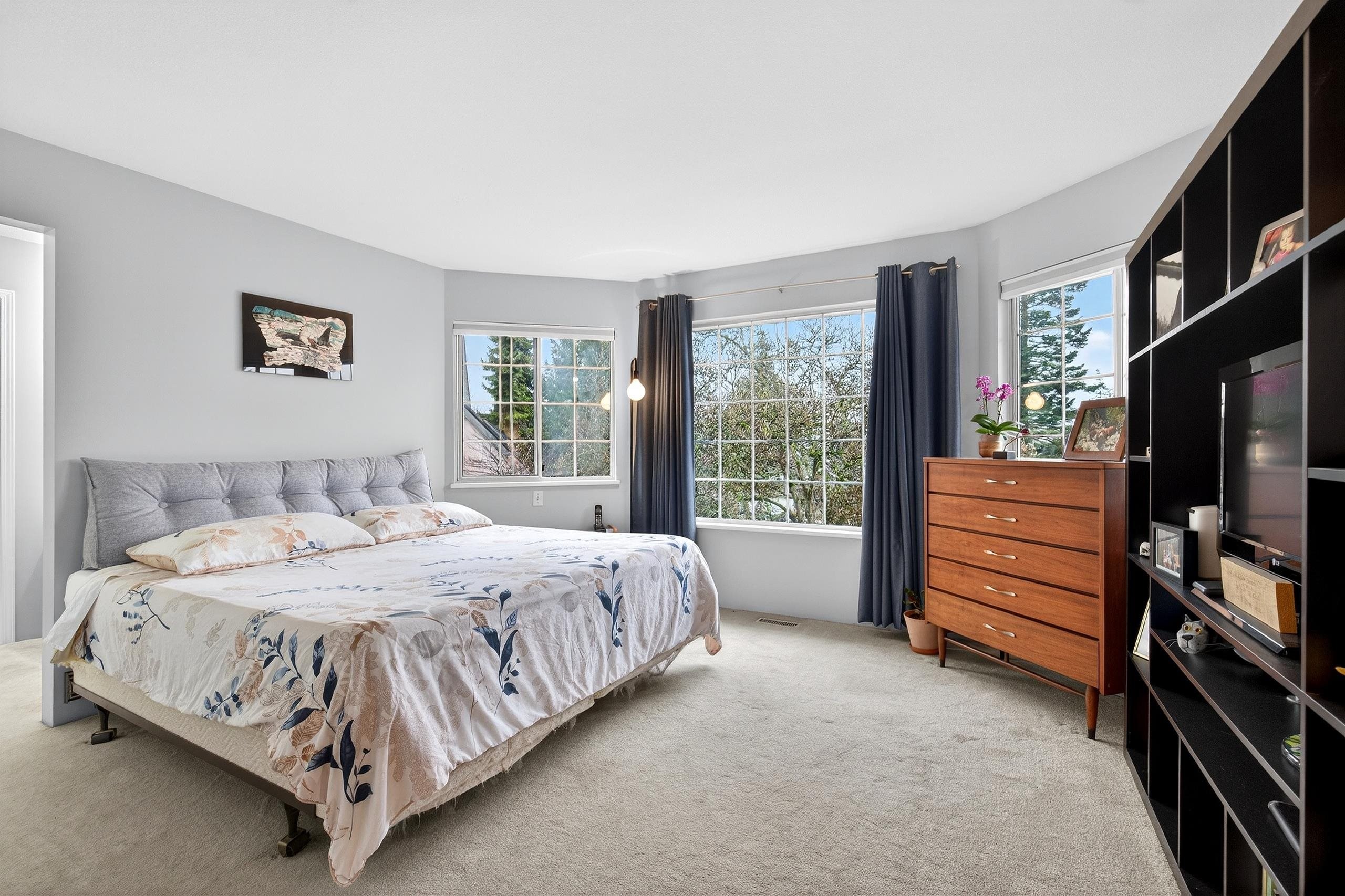 









885


165

Street,
Surrey,




BC
V4A 9C1

