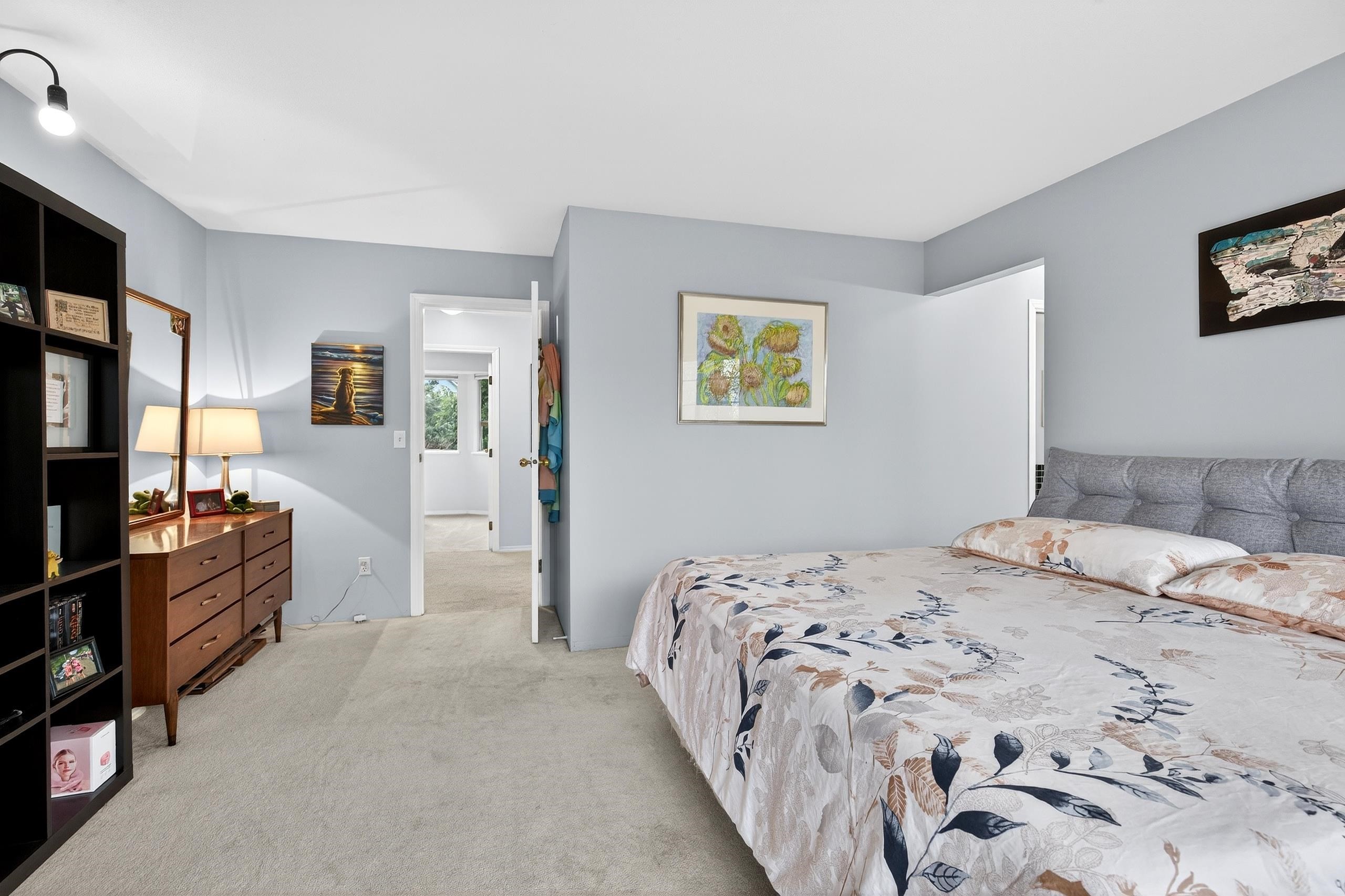 









885


165

Street,
Surrey,




BC
V4A 9C1

