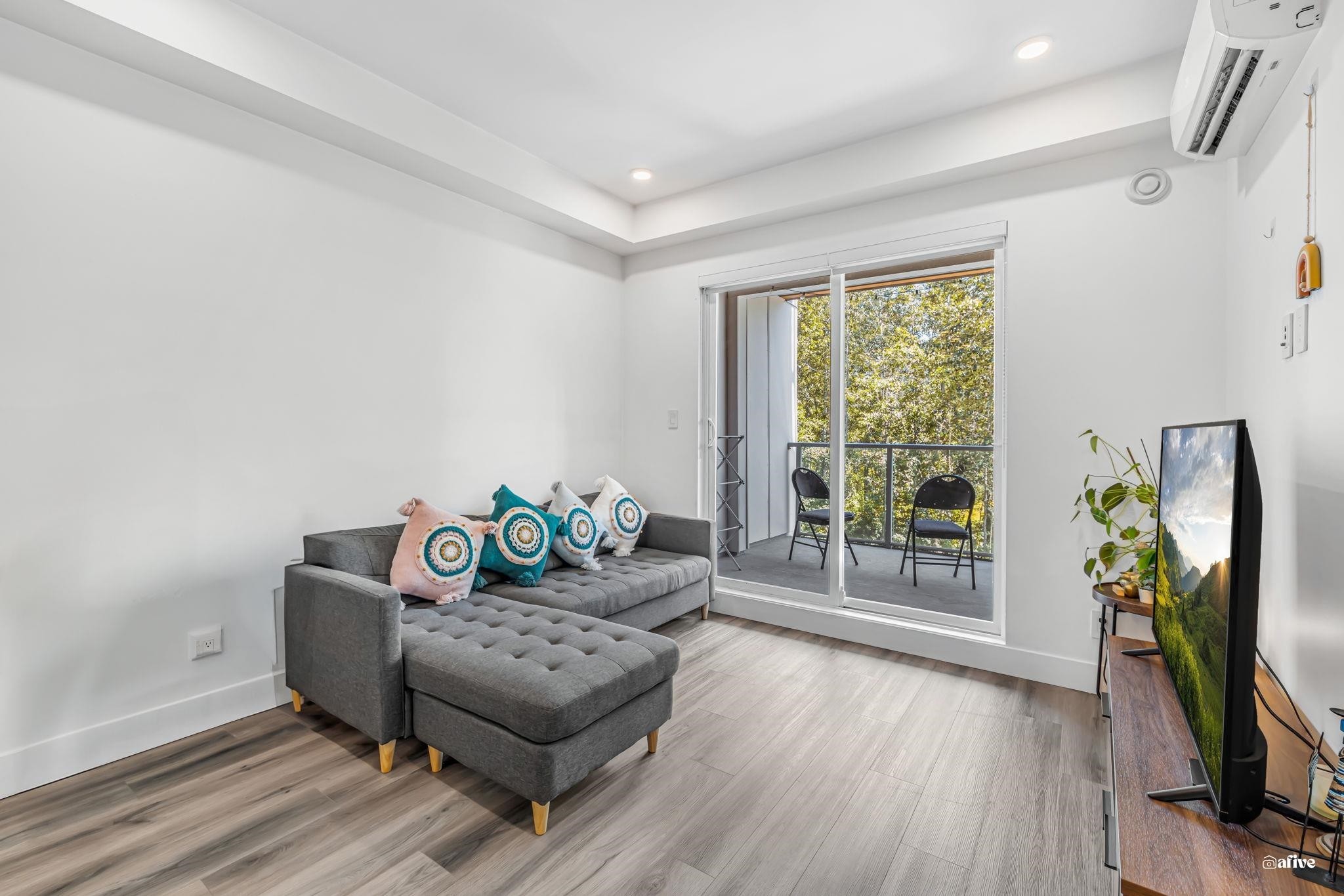 









8447


202

Street, A306,
Langley,




BC
V2Y 2B7


