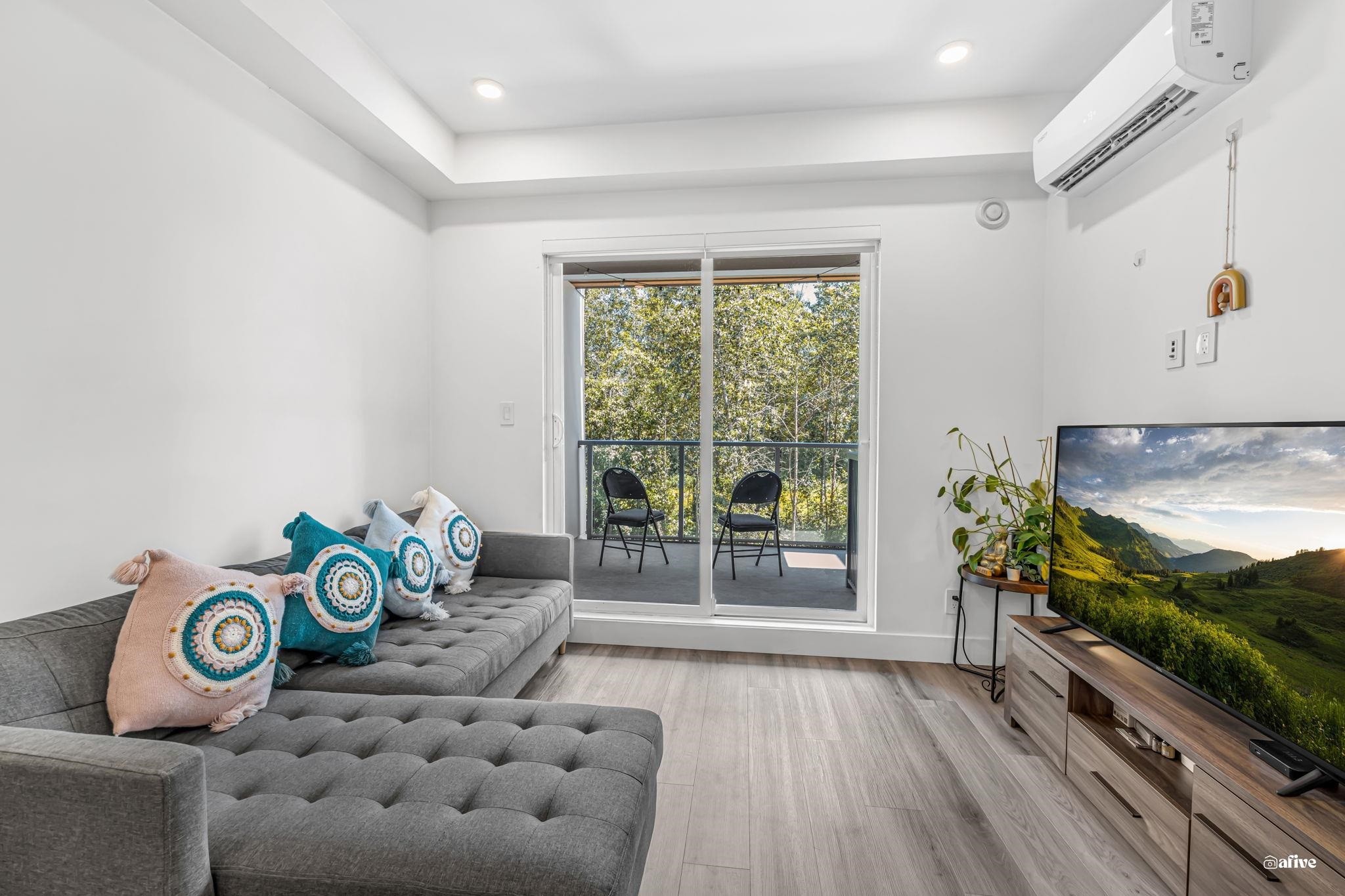 









8447


202

Street, A306,
Langley,




BC
V2Y 2B7

