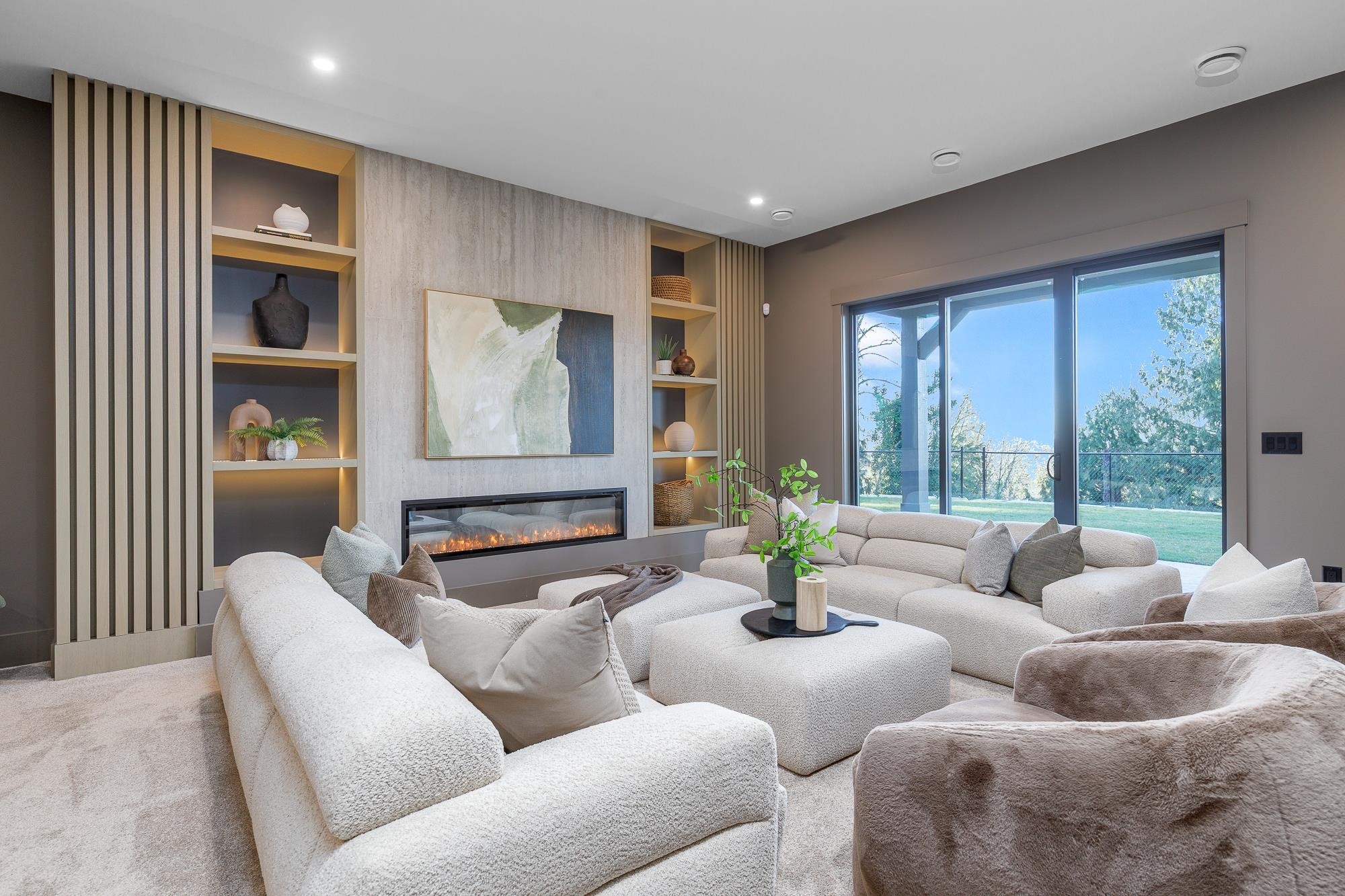 









5319


234

Street,
Langley,




BC
V2Z 2P6

