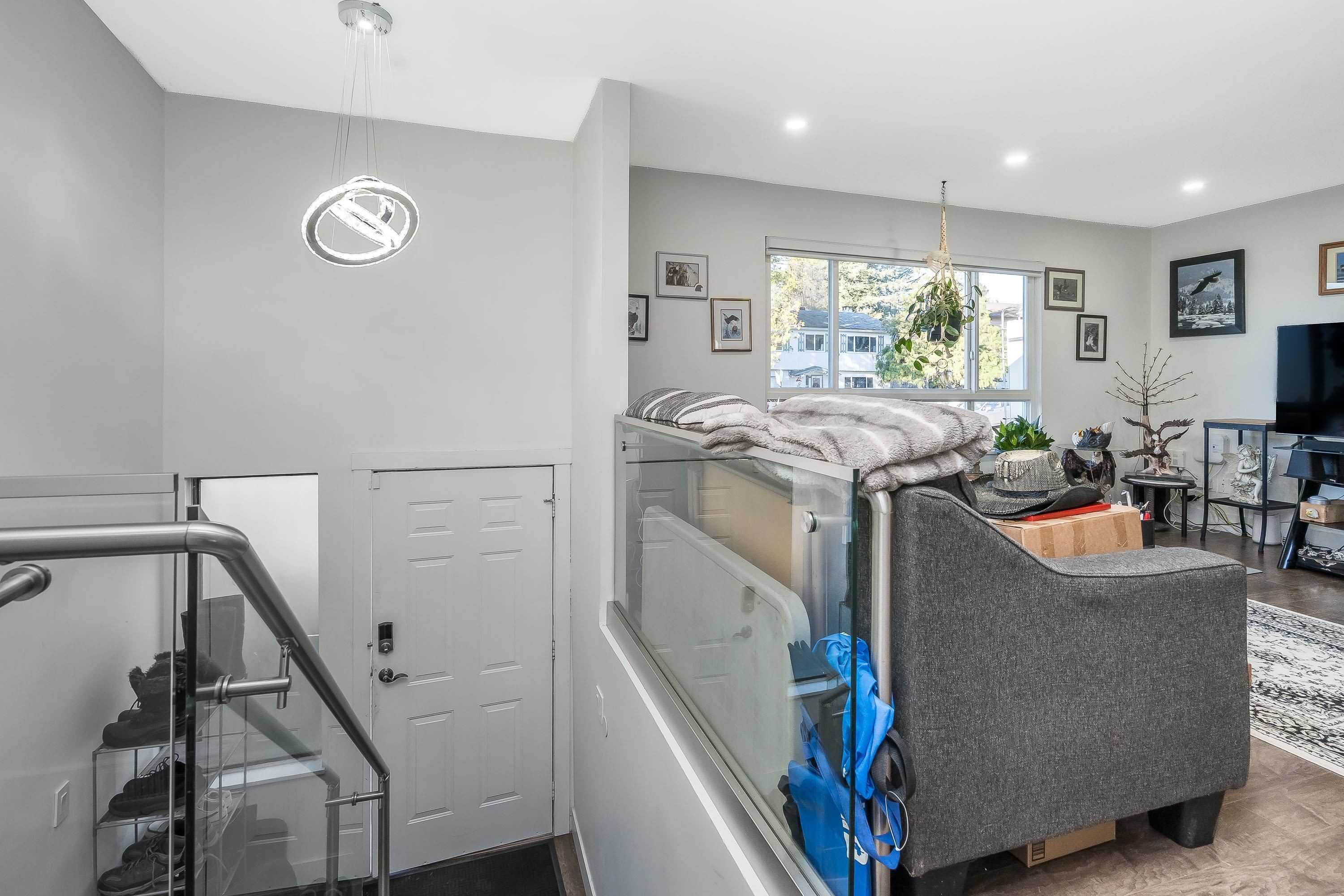 









7902


Heron

Street,
Mission,




BC
V2V 6A1


