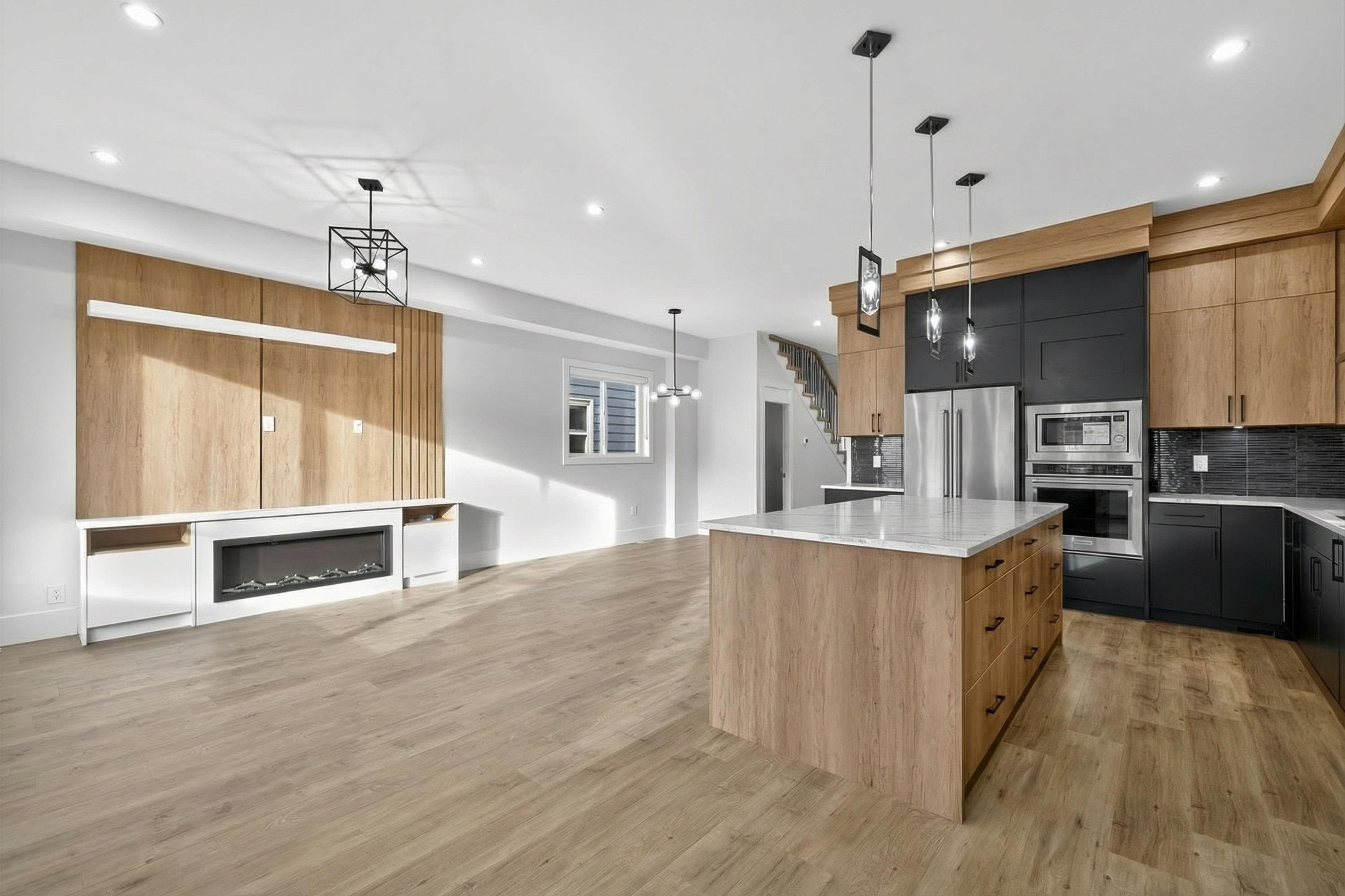 









17126


1

Avenue,
Surrey,




BC
V3Z 9R2

