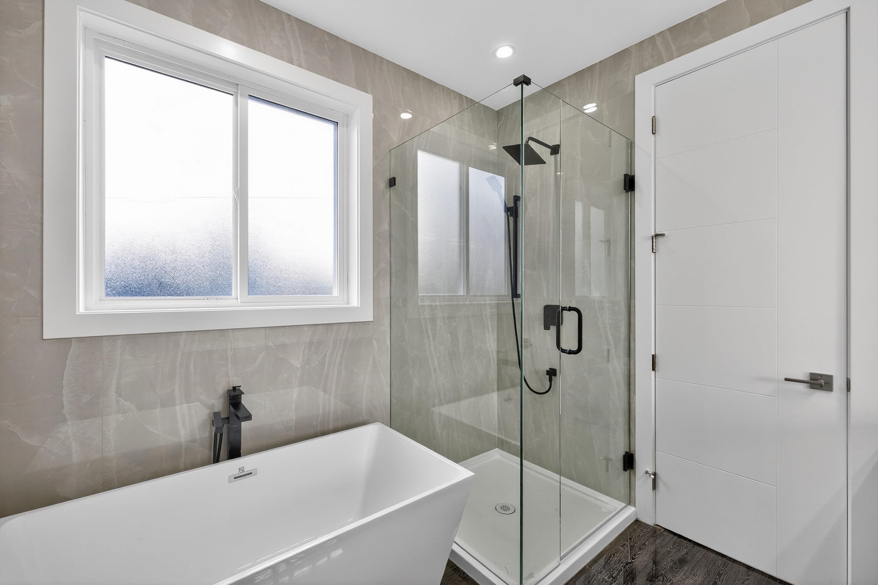 









17126


1

Avenue,
Surrey,




BC
V3Z 9R2

