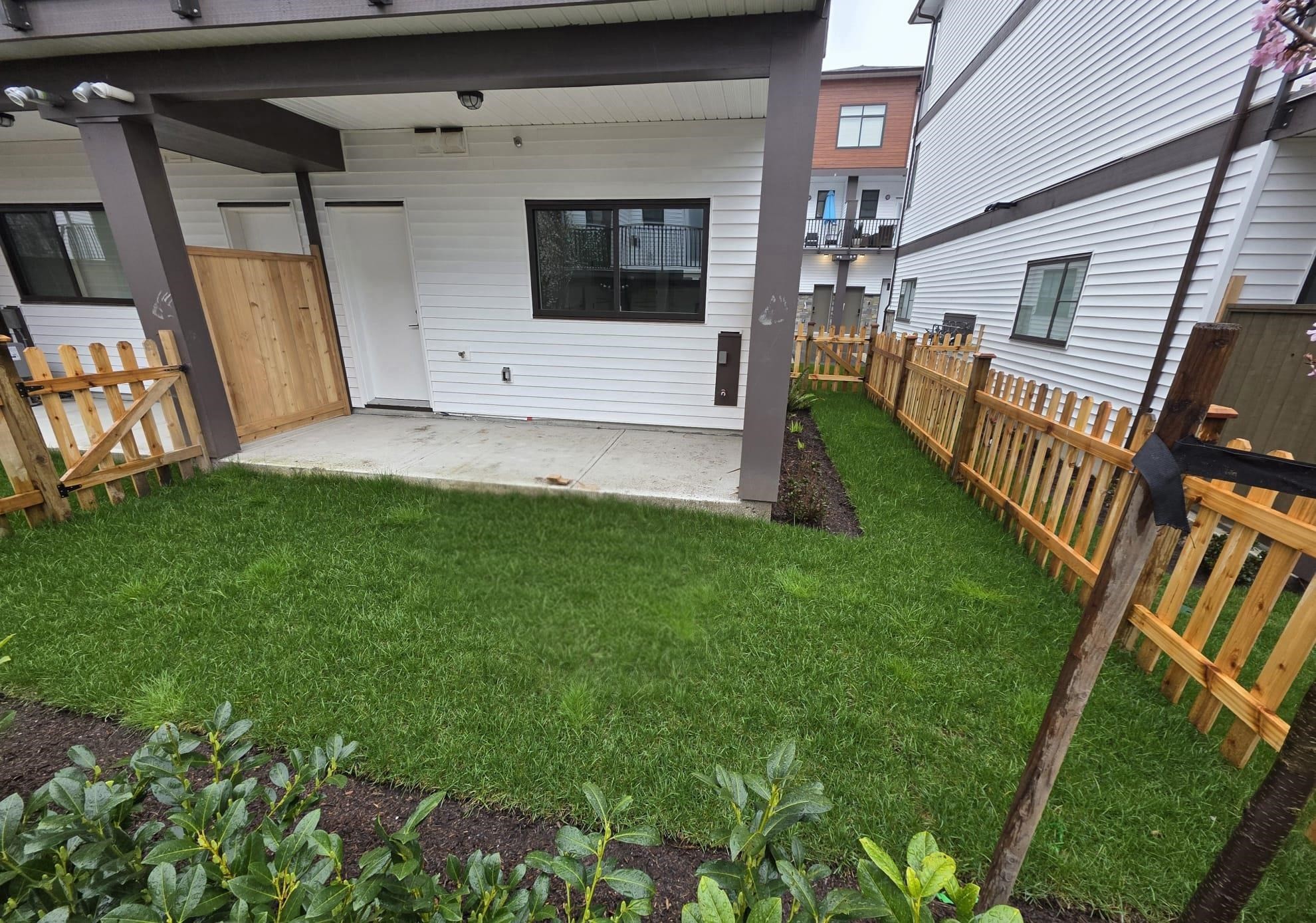 









8430


Nottman

Street, 40,
Mission,




BC
V2V 3W4

