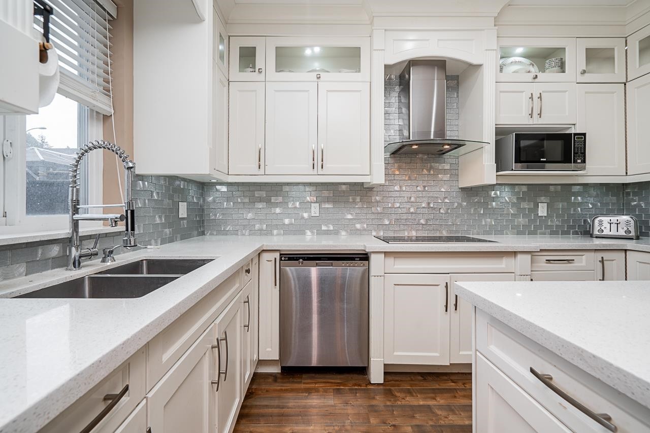 









8862


Stegavik

Court,
Delta,




BC
V4C 0C6

