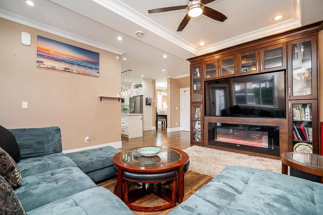 









8862


Stegavik

Court,
Delta,




BC
V4C 0C6

