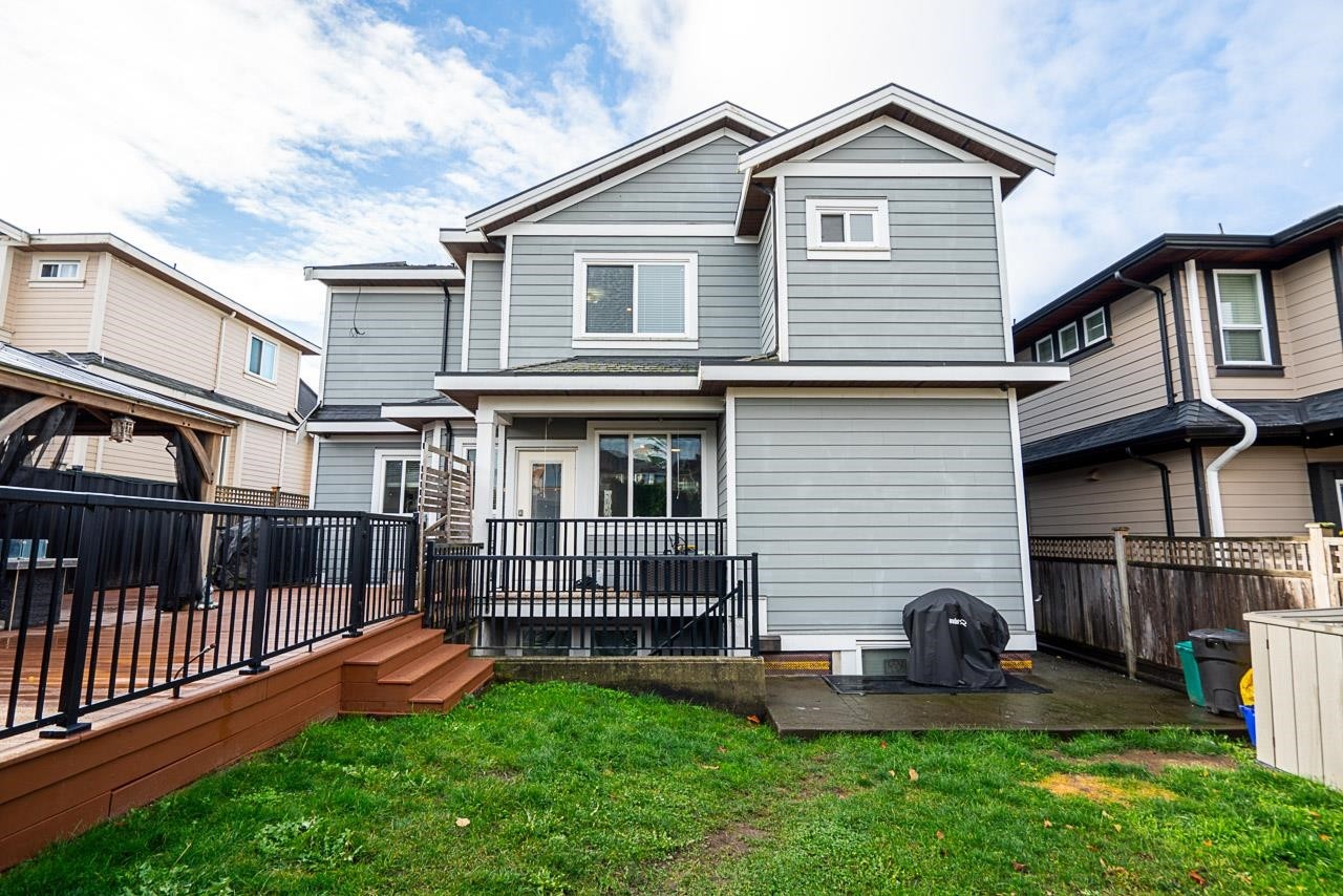 









8862


Stegavik

Court,
Delta,




BC
V4C 0C6

