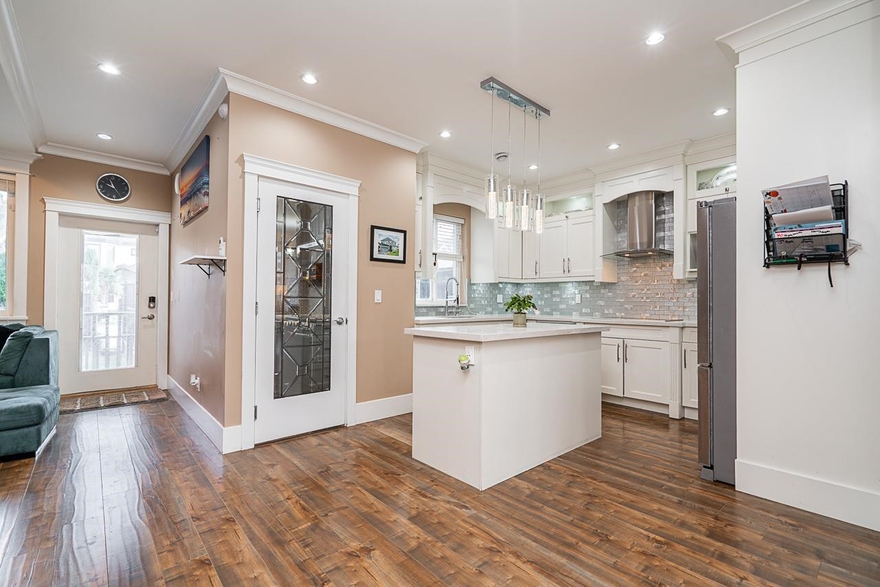 









8862


Stegavik

Court,
Delta,




BC
V4C 0C6

