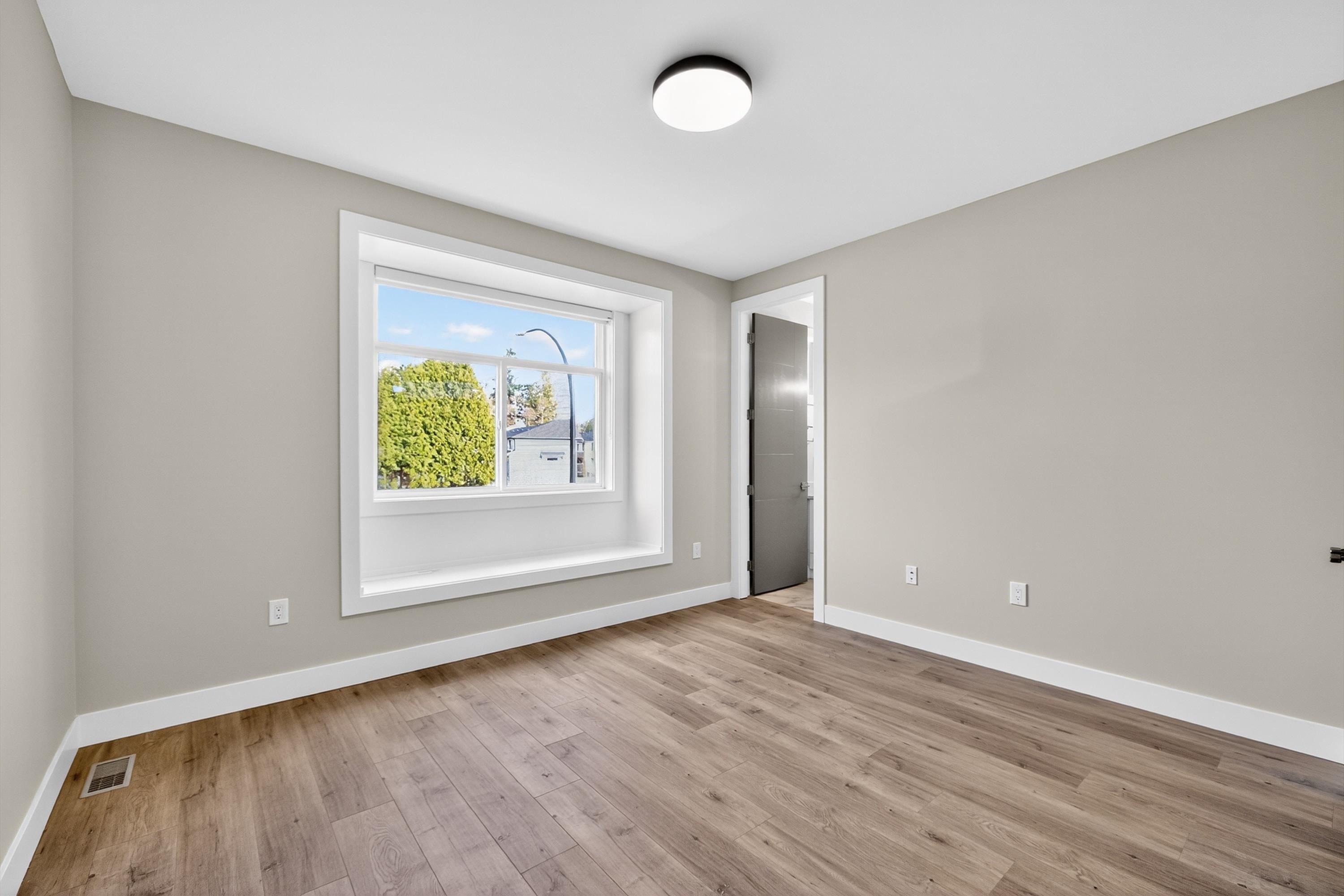 









17116


1

Avenue,
Surrey,




BC
V3Z 9R2

