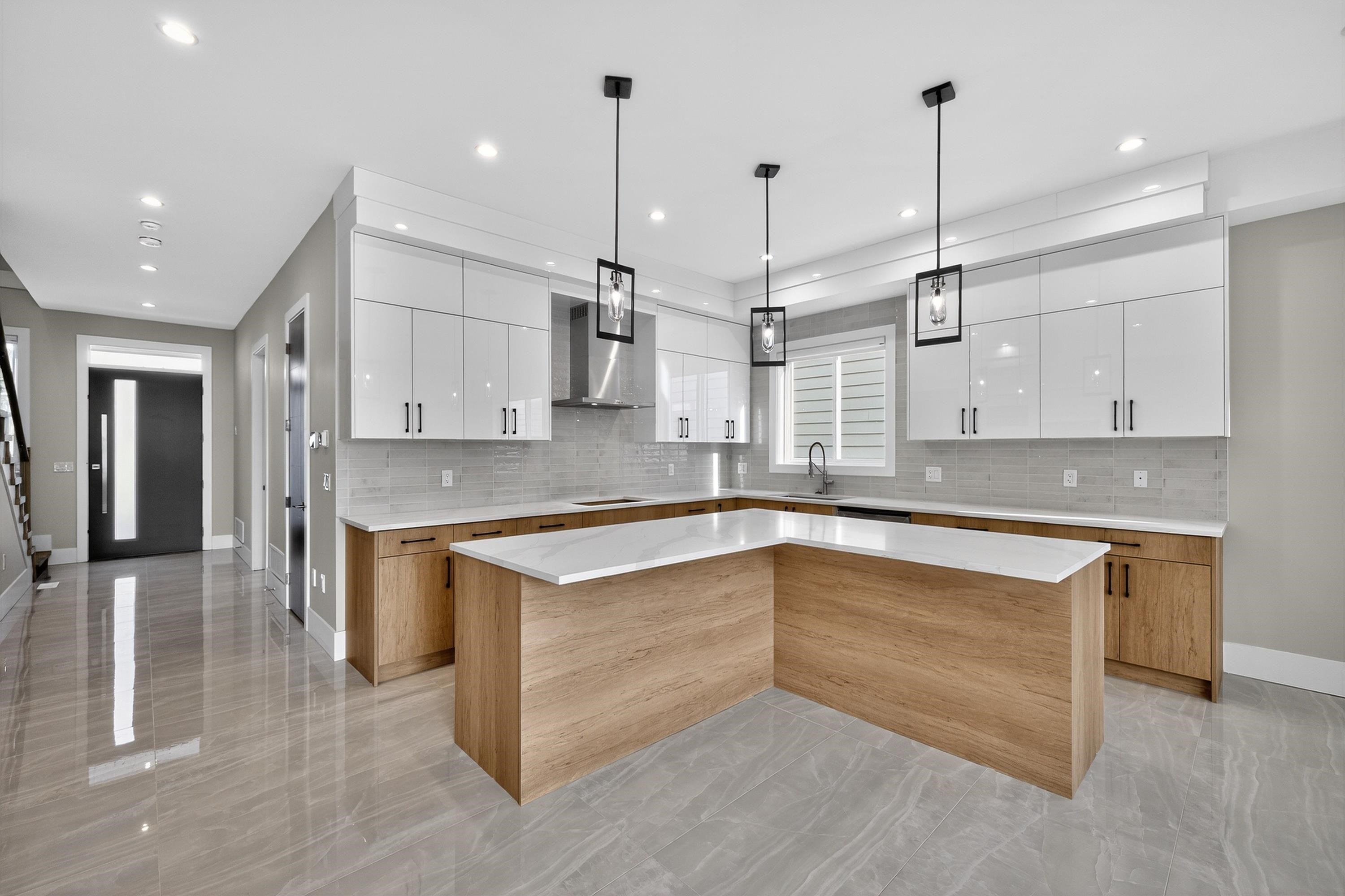 









17116


1

Avenue,
Surrey,




BC
V3Z 9R2

