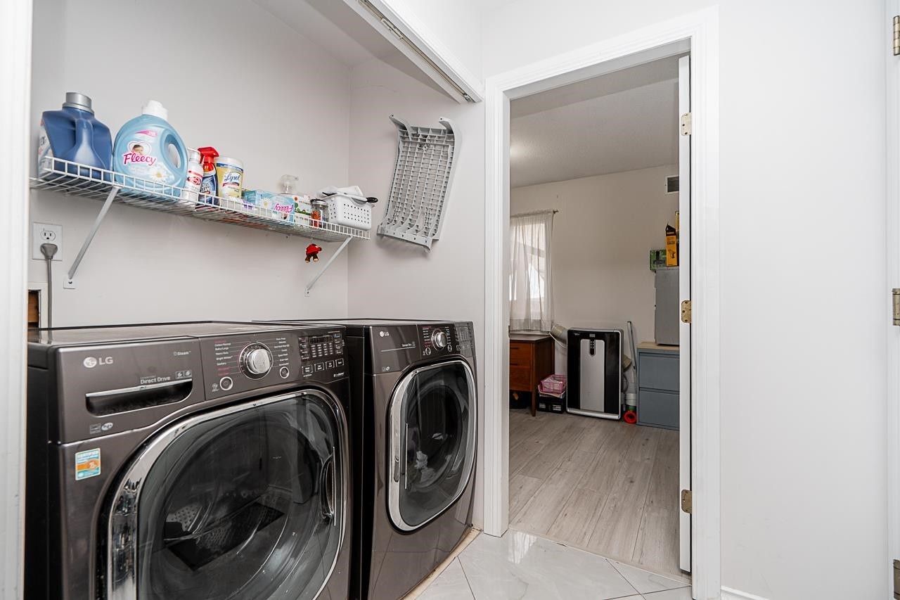 









16089


80

Avenue,
Surrey,




BC
V4N 0X1

