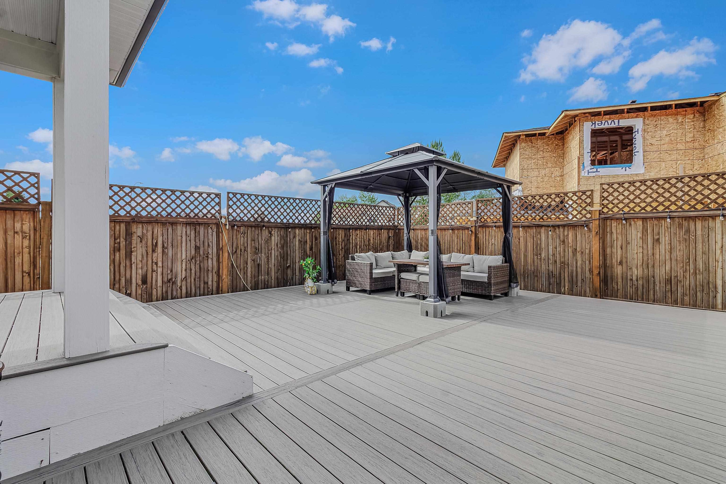 









33123


Benedict

Boulevard,
Mission,




BC
V2V 0H1

