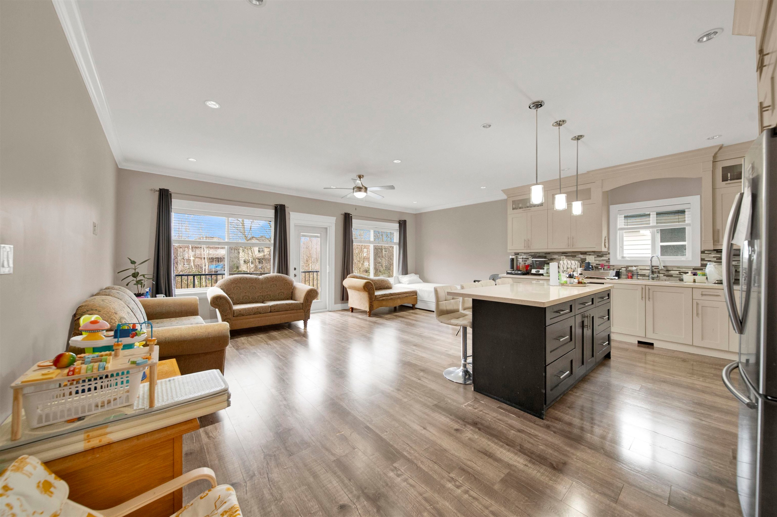 









3176


Engineer

Crescent,
Abbotsford,




BC
V4X 0A7

