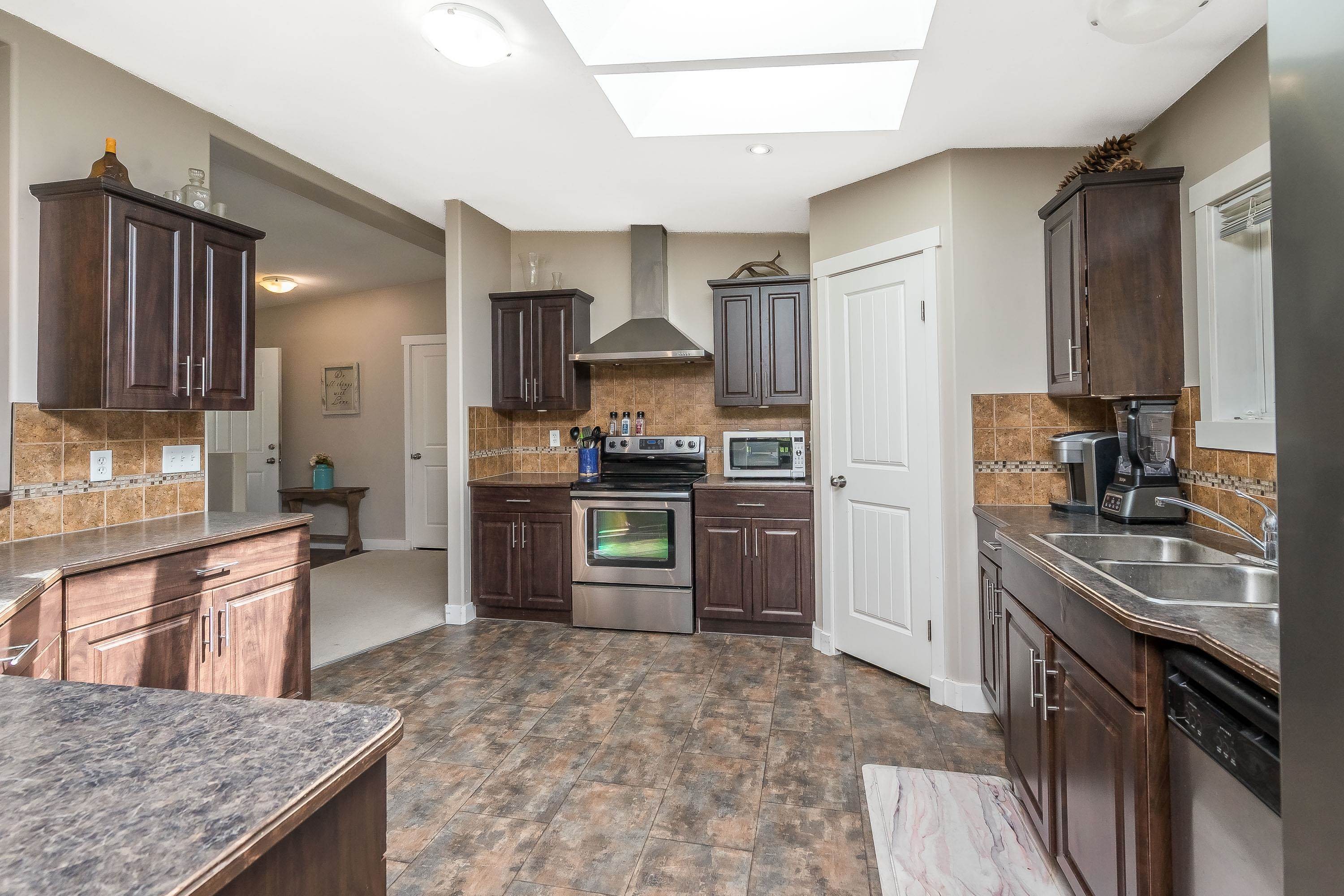 









24548


21b

Avenue,
Langley,




BC
V2Z 1J3

