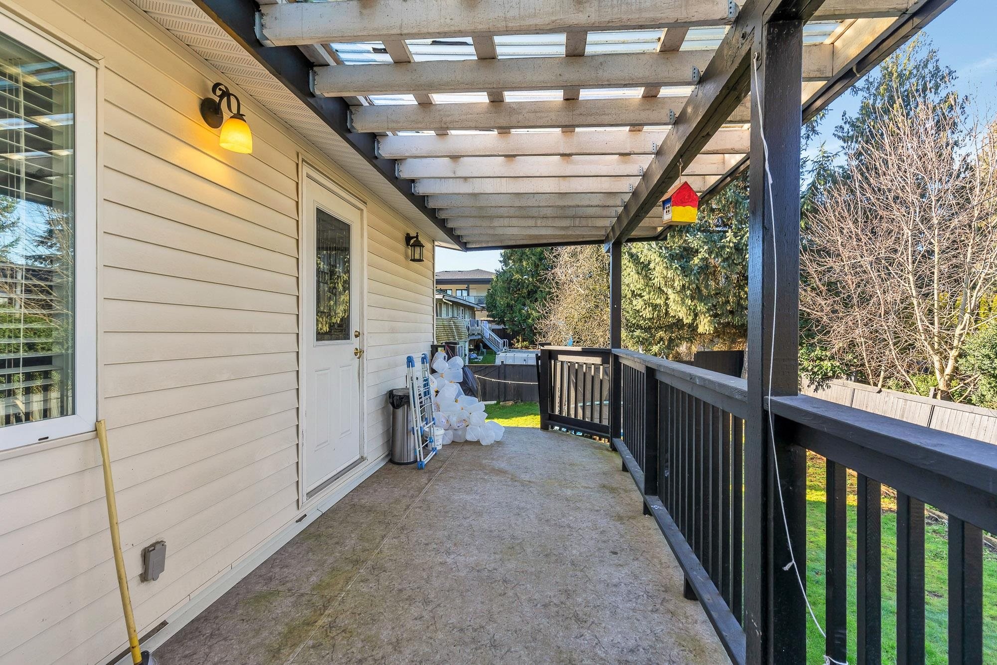 









32615


Bevan

Avenue,
Abbotsford,




BC
V2T 1G5

