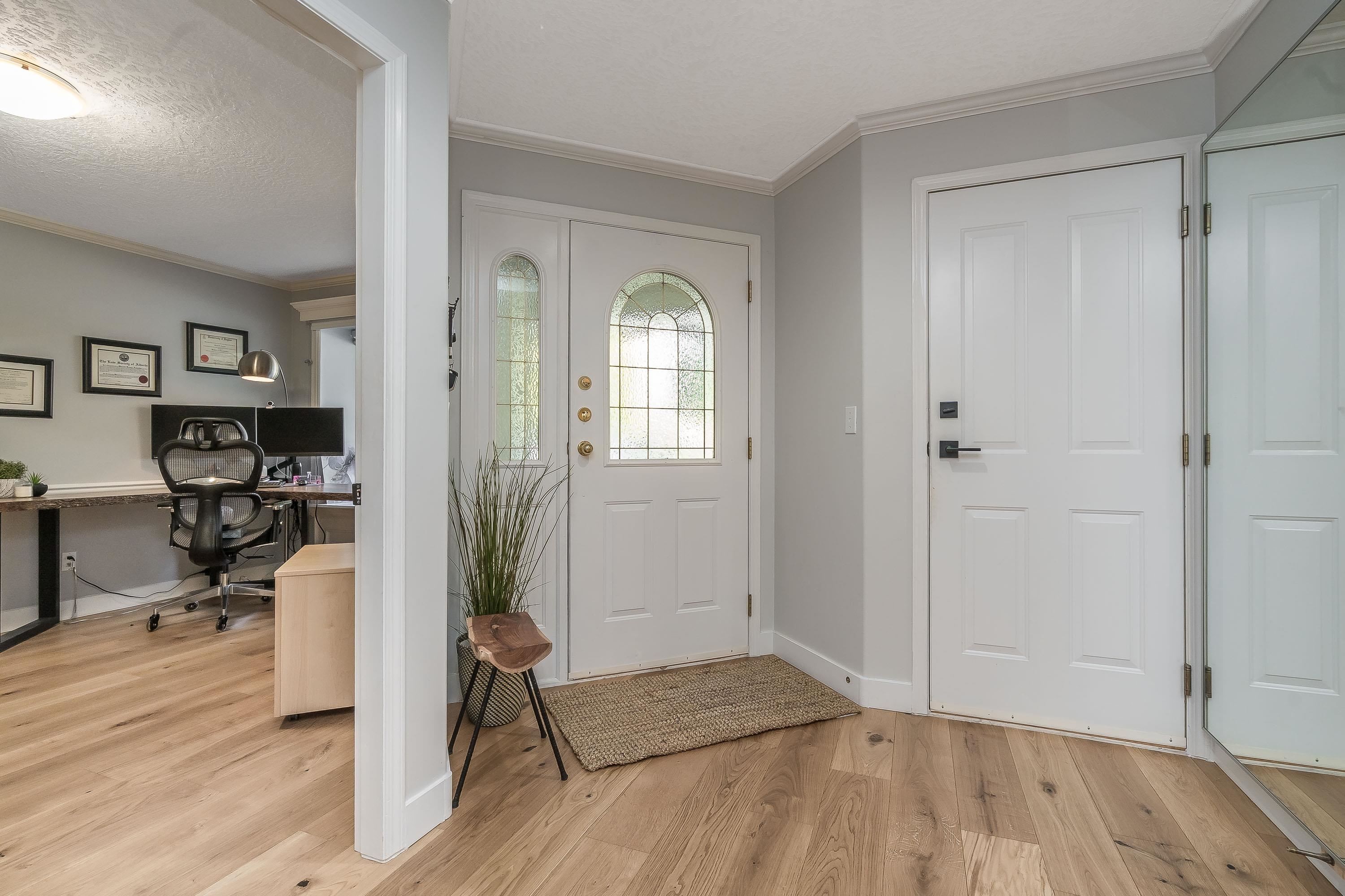 









4001


Old Clayburn

Road, 79,
Abbotsford,




BC
V3G 1C5

