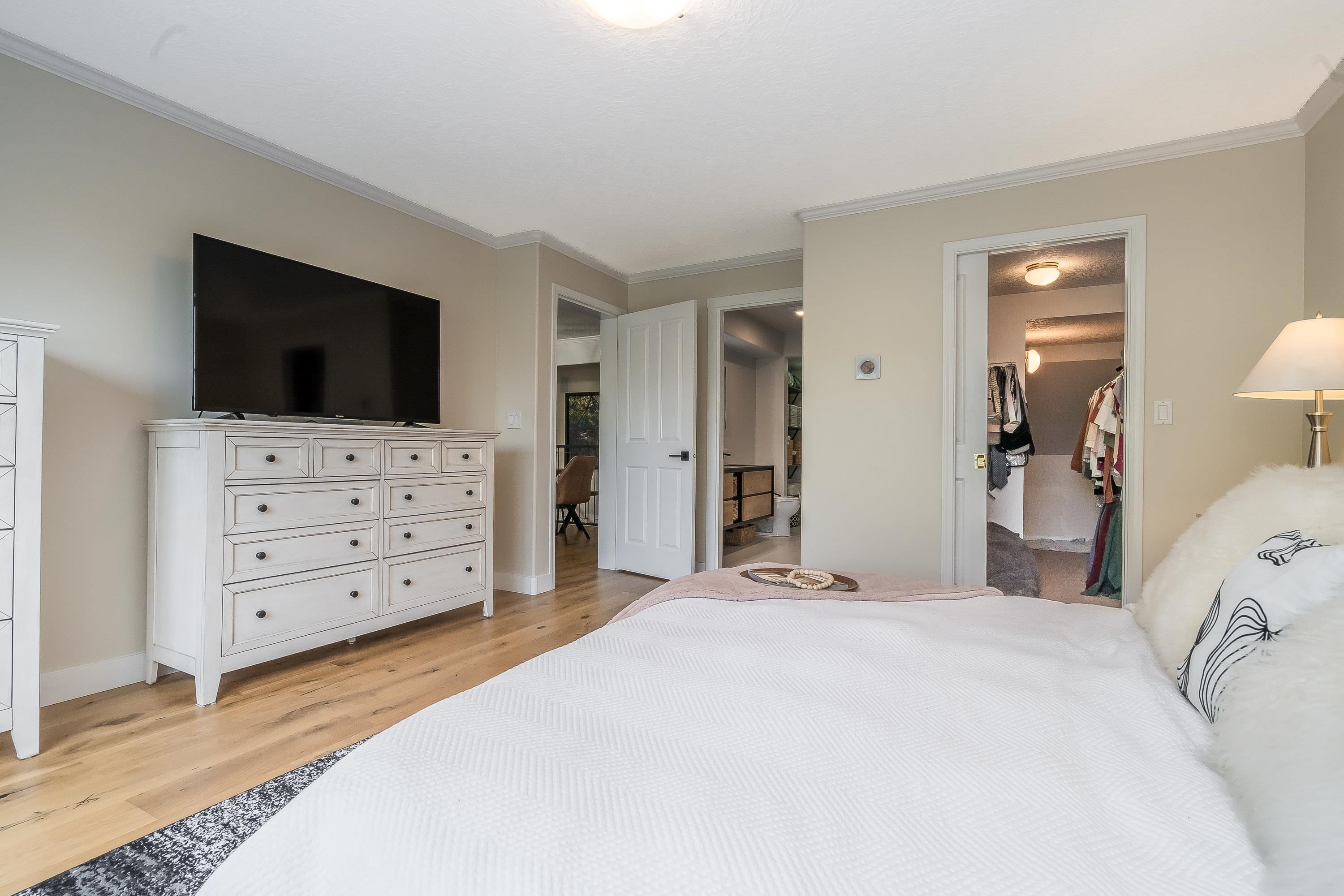 









4001


Old Clayburn

Road, 79,
Abbotsford,




BC
V3G 1C5

