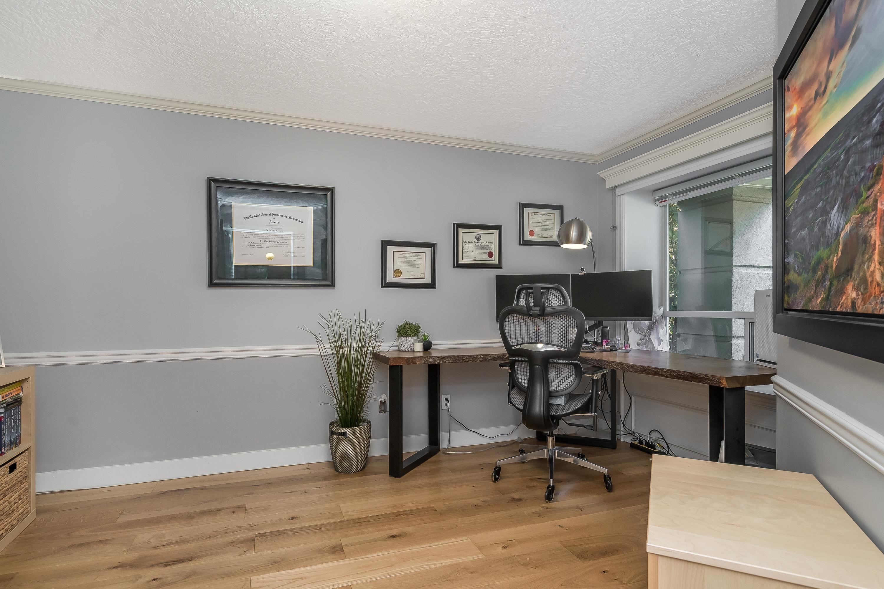 









4001


Old Clayburn

Road, 79,
Abbotsford,




BC
V3G 1C5

