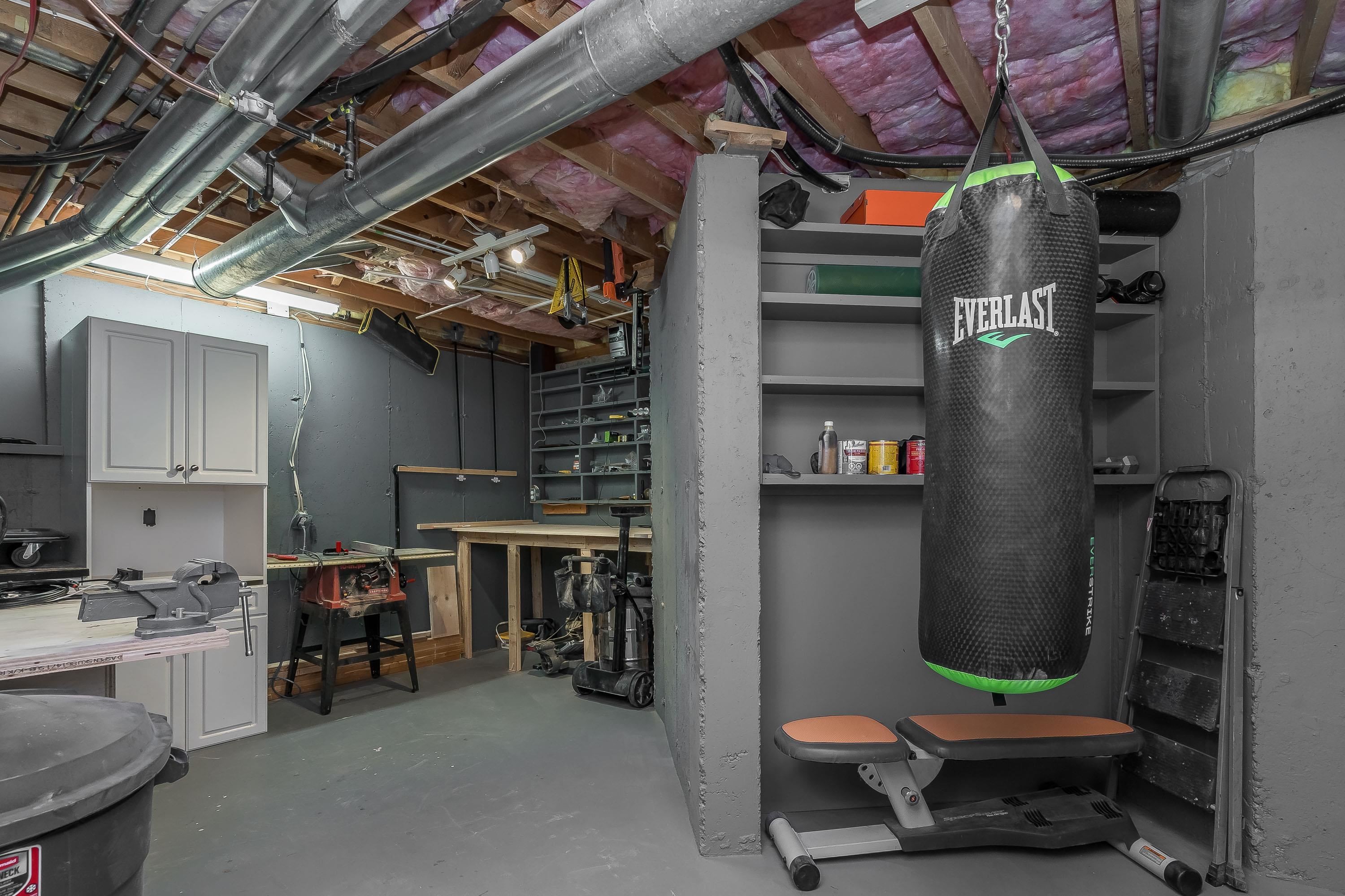 









4001


Old Clayburn

Road, 79,
Abbotsford,




BC
V3G 1C5

