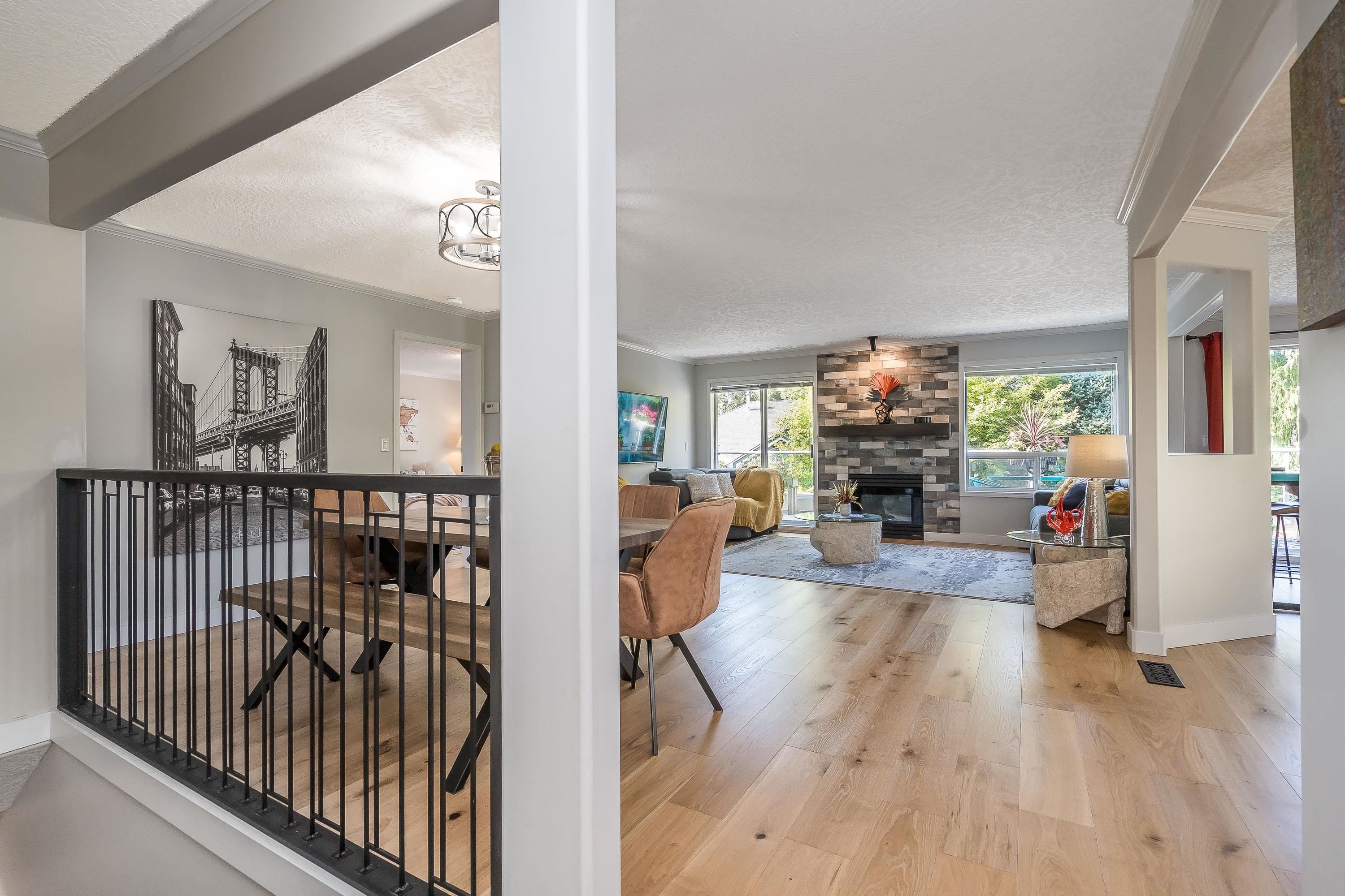 









4001


Old Clayburn

Road, 79,
Abbotsford,




BC
V3G 1C5

